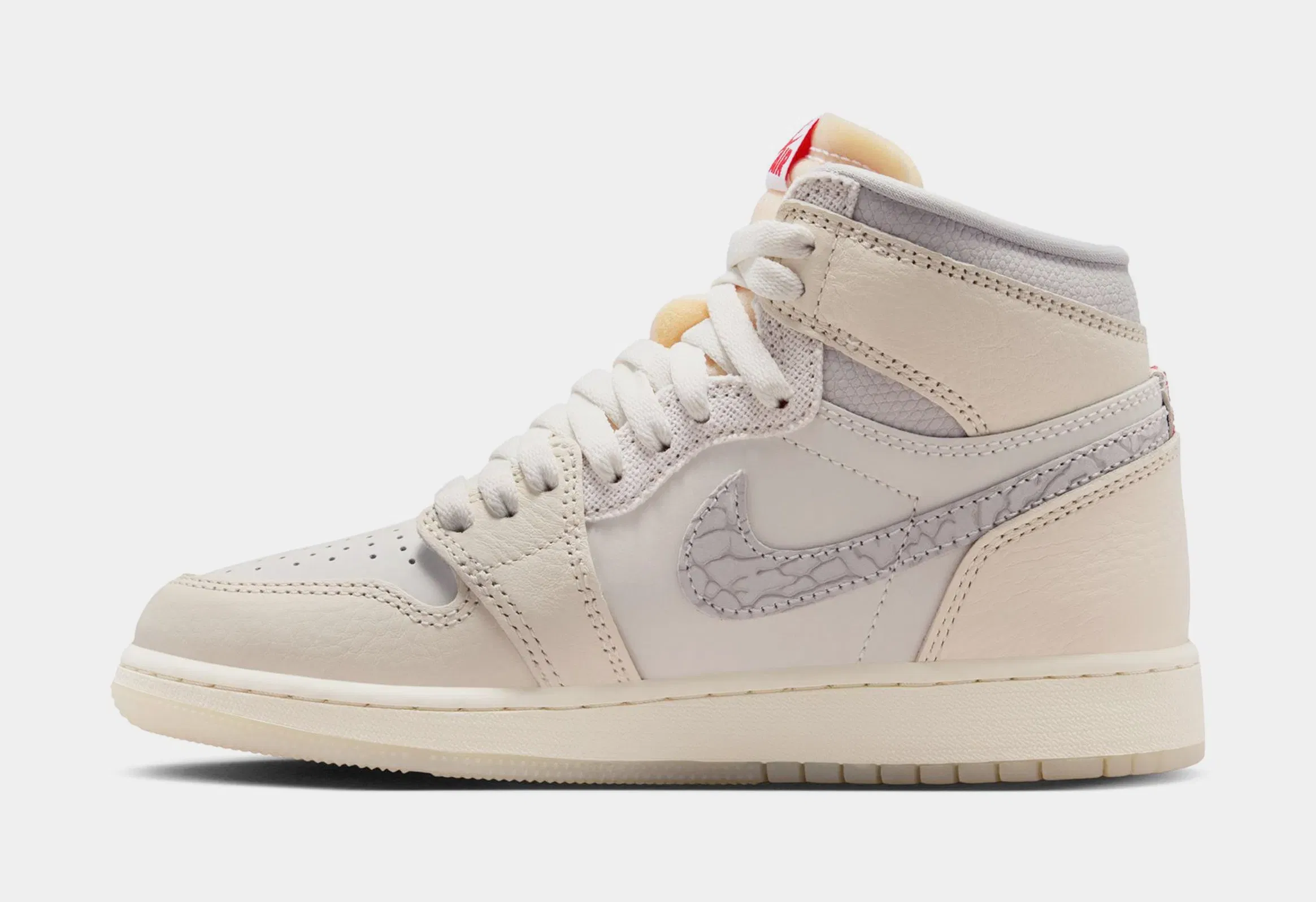 Air Jordan 1 Retro High OG Sail Grade School Lifestyle Shoes (Sail/university Red/Pale Ivory)