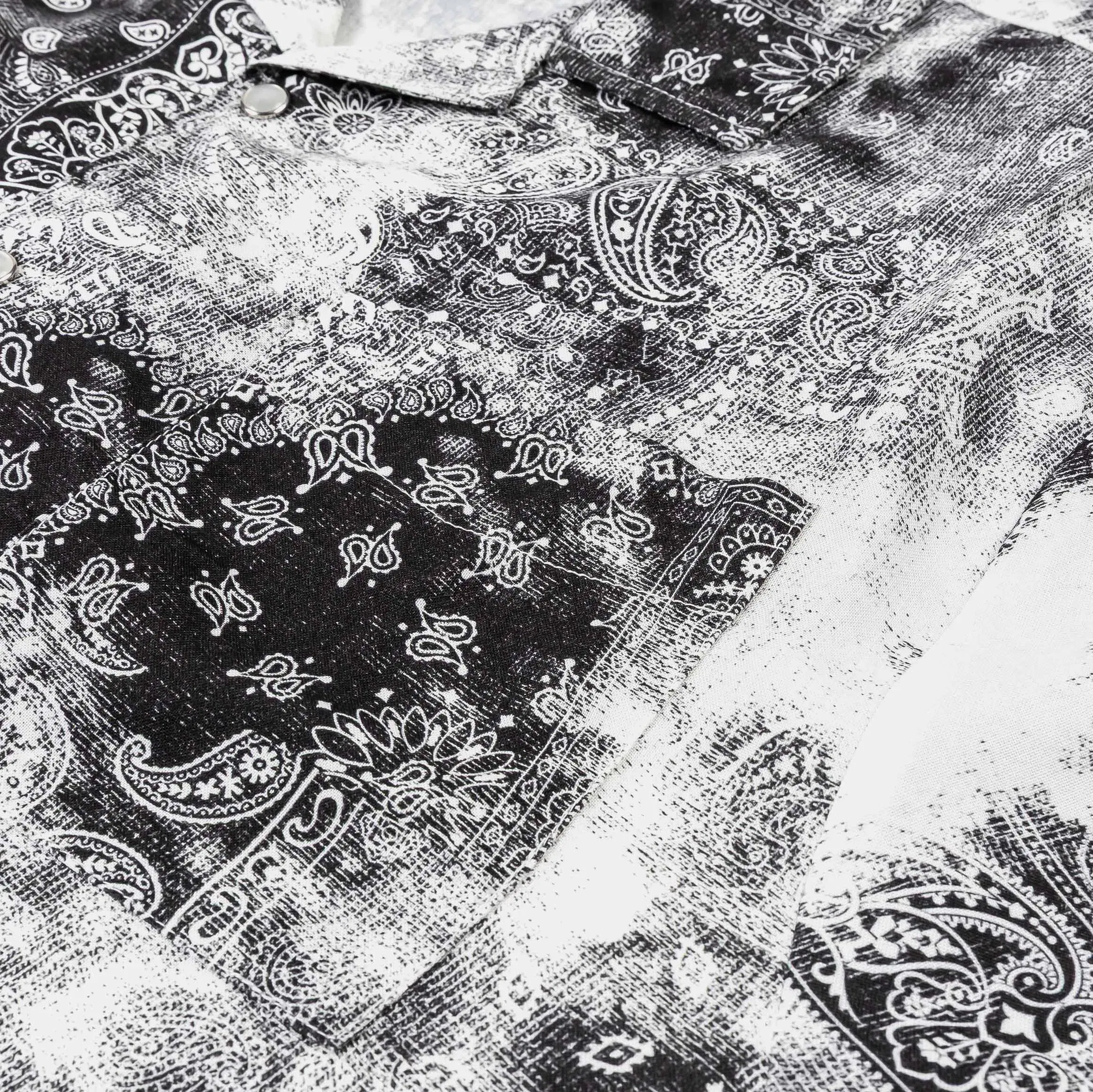 MAISON ARTICLE Tie Dye Paisley Button Up Mens Short Sleeve Shirt (Black/White)