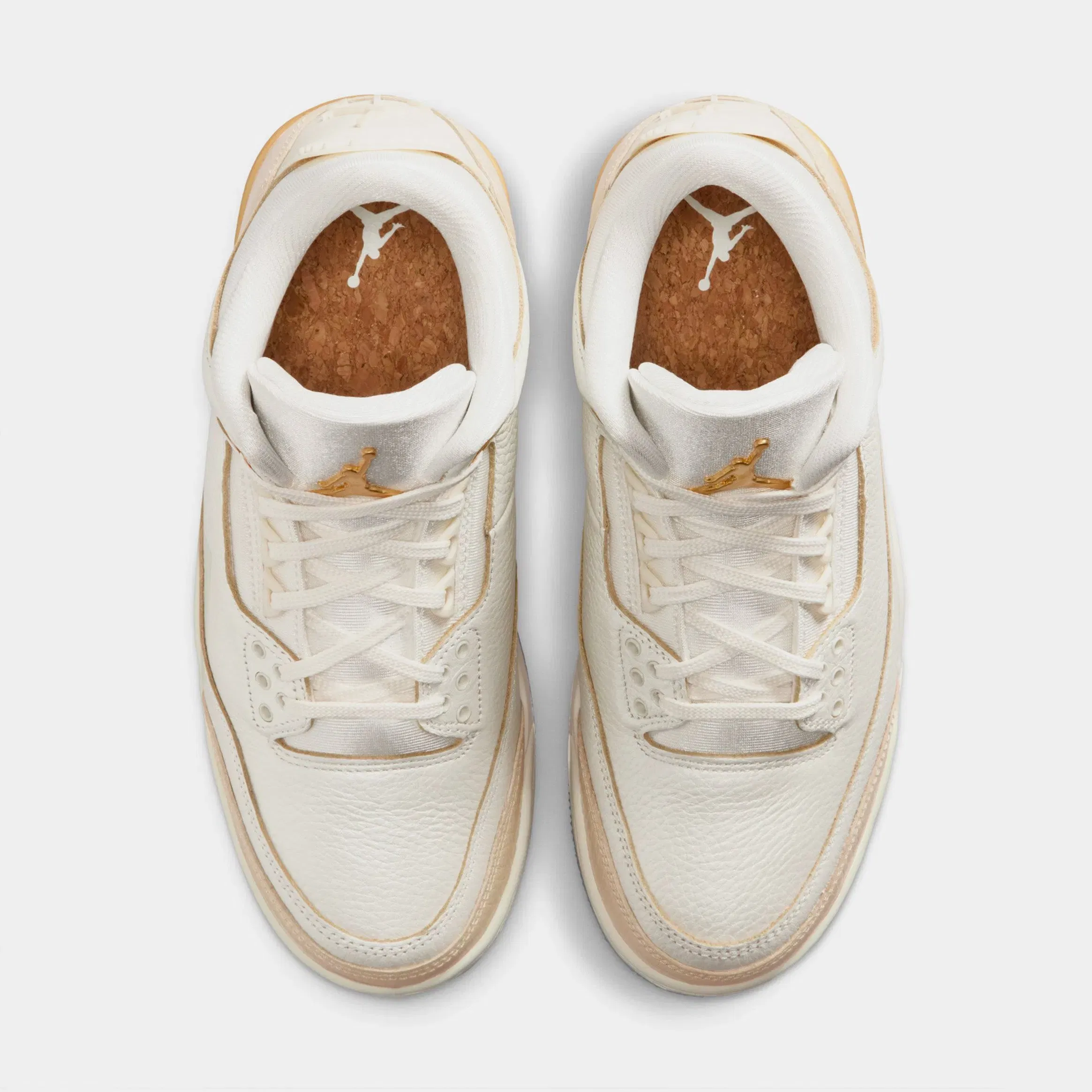 Air Jordan 3 Retro Sail and Pale Ivory Womens Lifestyle Shoes (Sail/Team Gold/Pale Ivory/Metallic Gold)