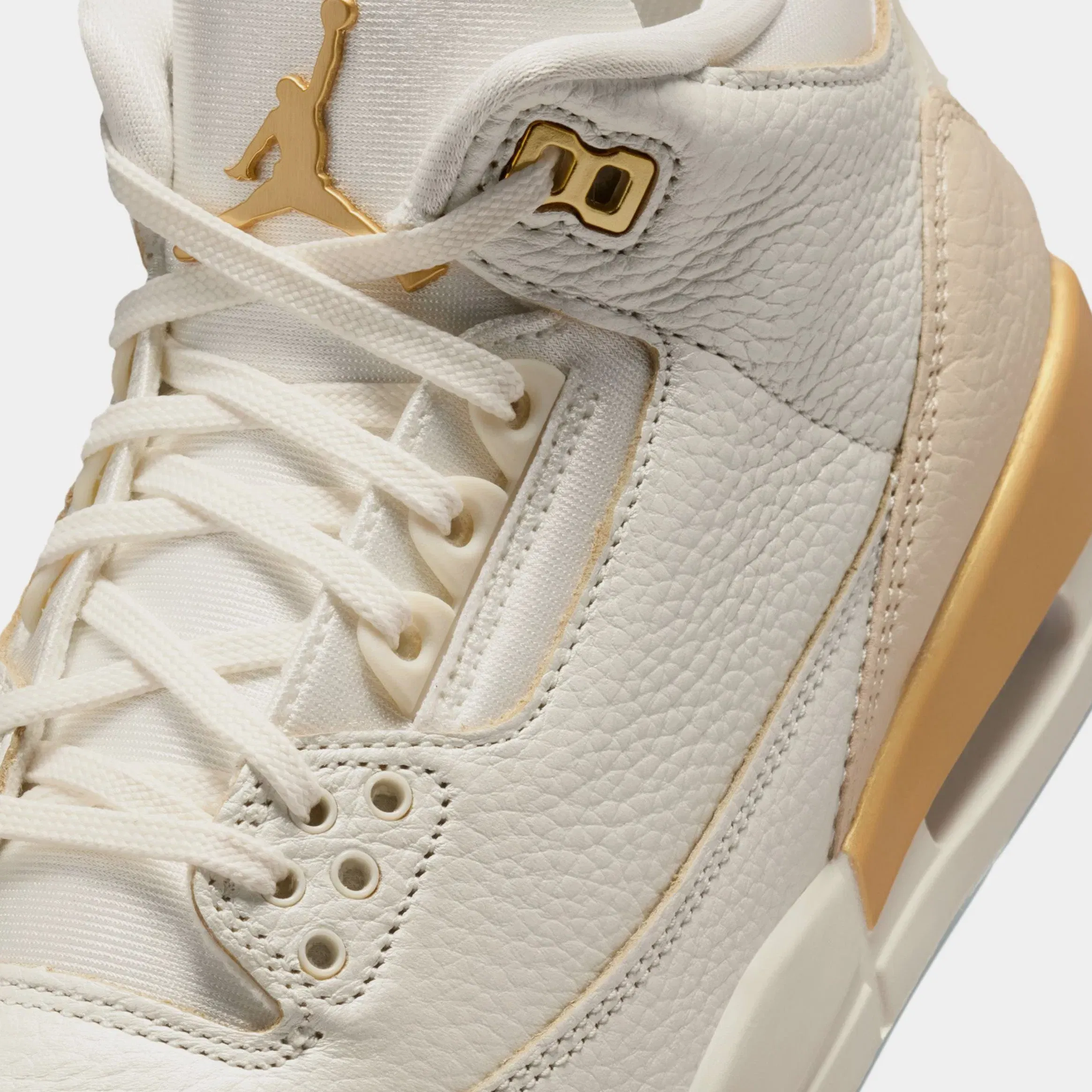 Air Jordan 3 Retro Sail and Pale Ivory Womens Lifestyle Shoes (Sail/Team Gold/Pale Ivory/Metallic Gold)