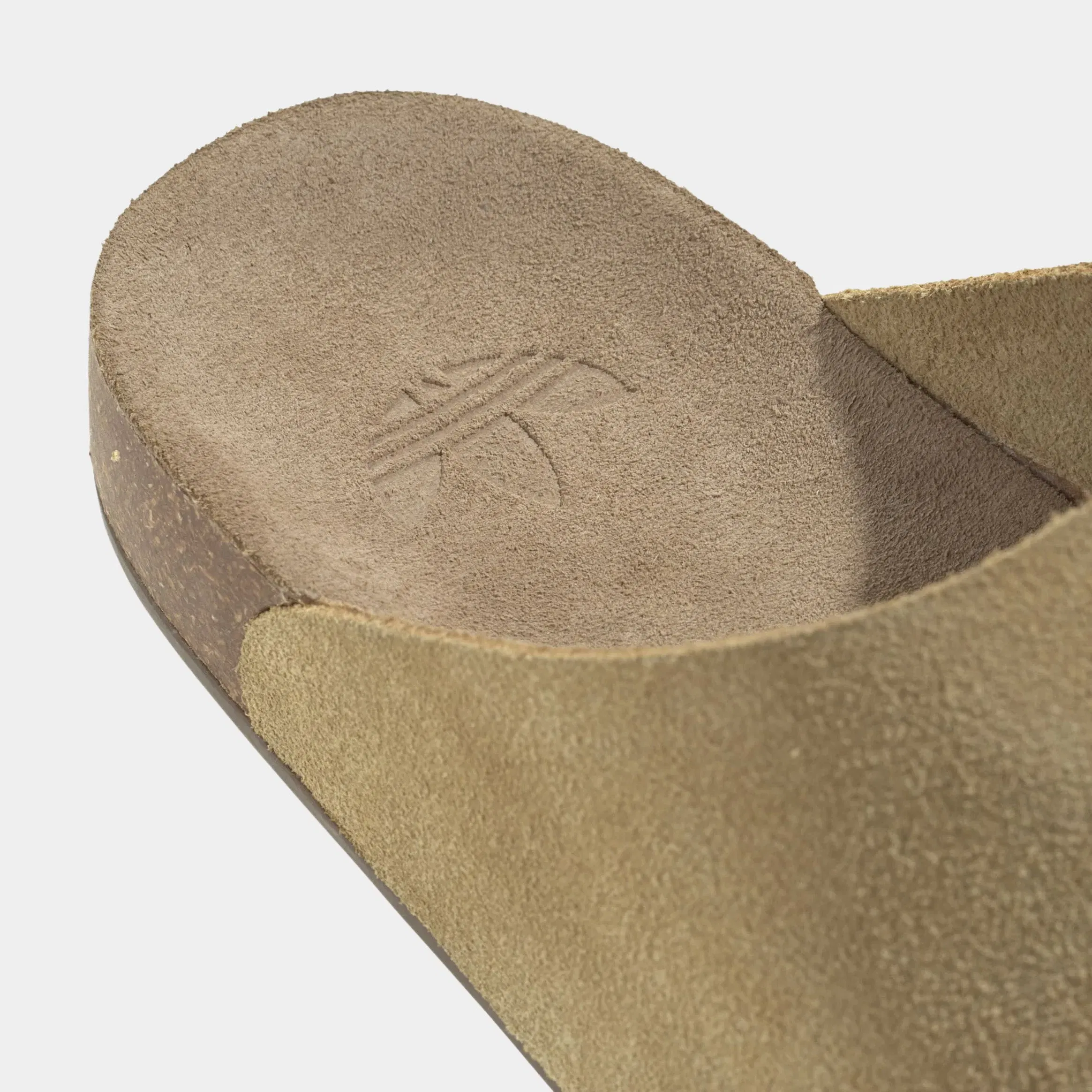 adidas Adimule Slide Womens Sandals (Golden Beige/Golden Beige/Gum)