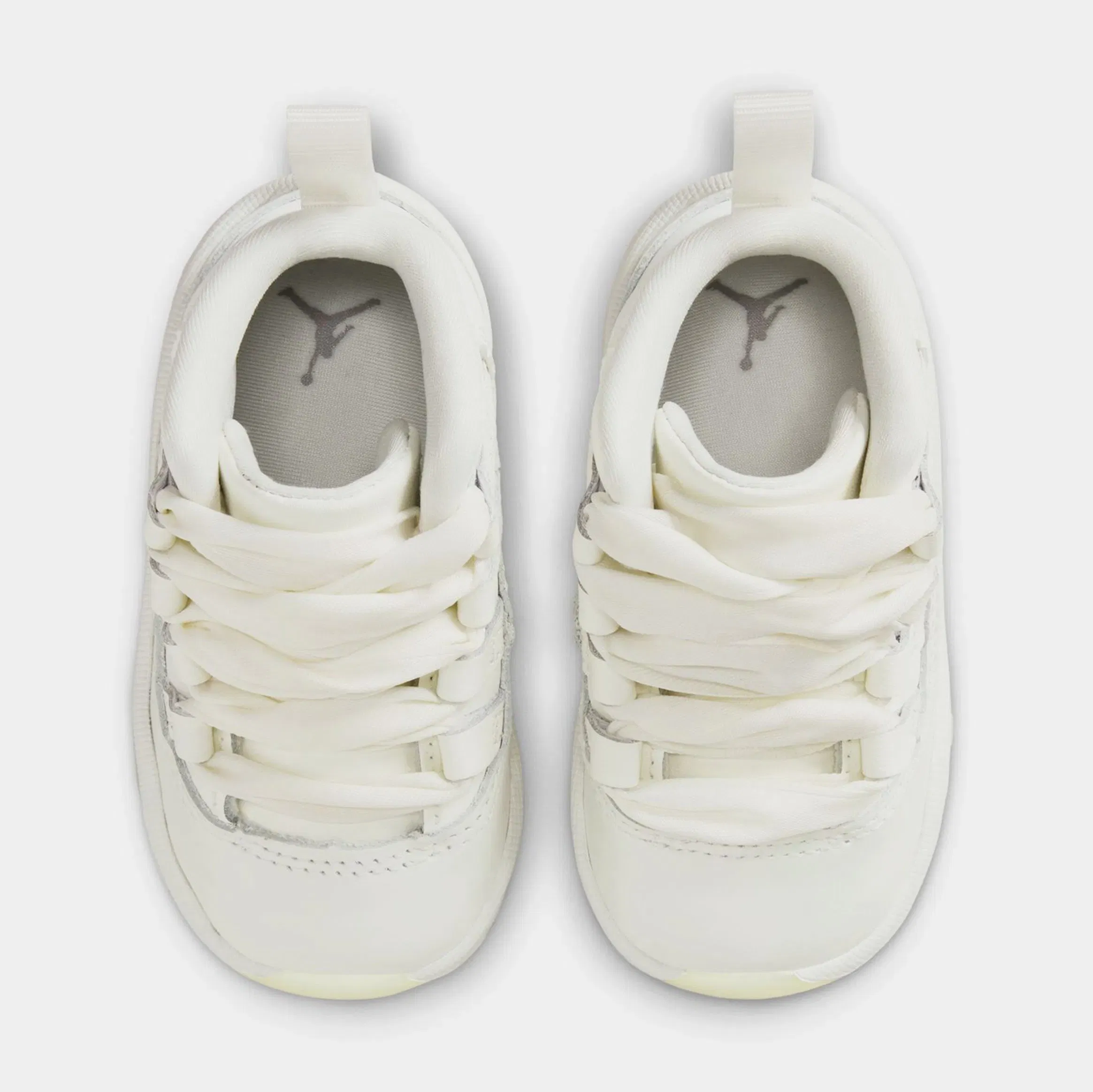 Air Jordan 11 Retro Pearl Infant Toddler Lifestyle Shoes (Sail/Pearl Grey/White/Metallic Silver)