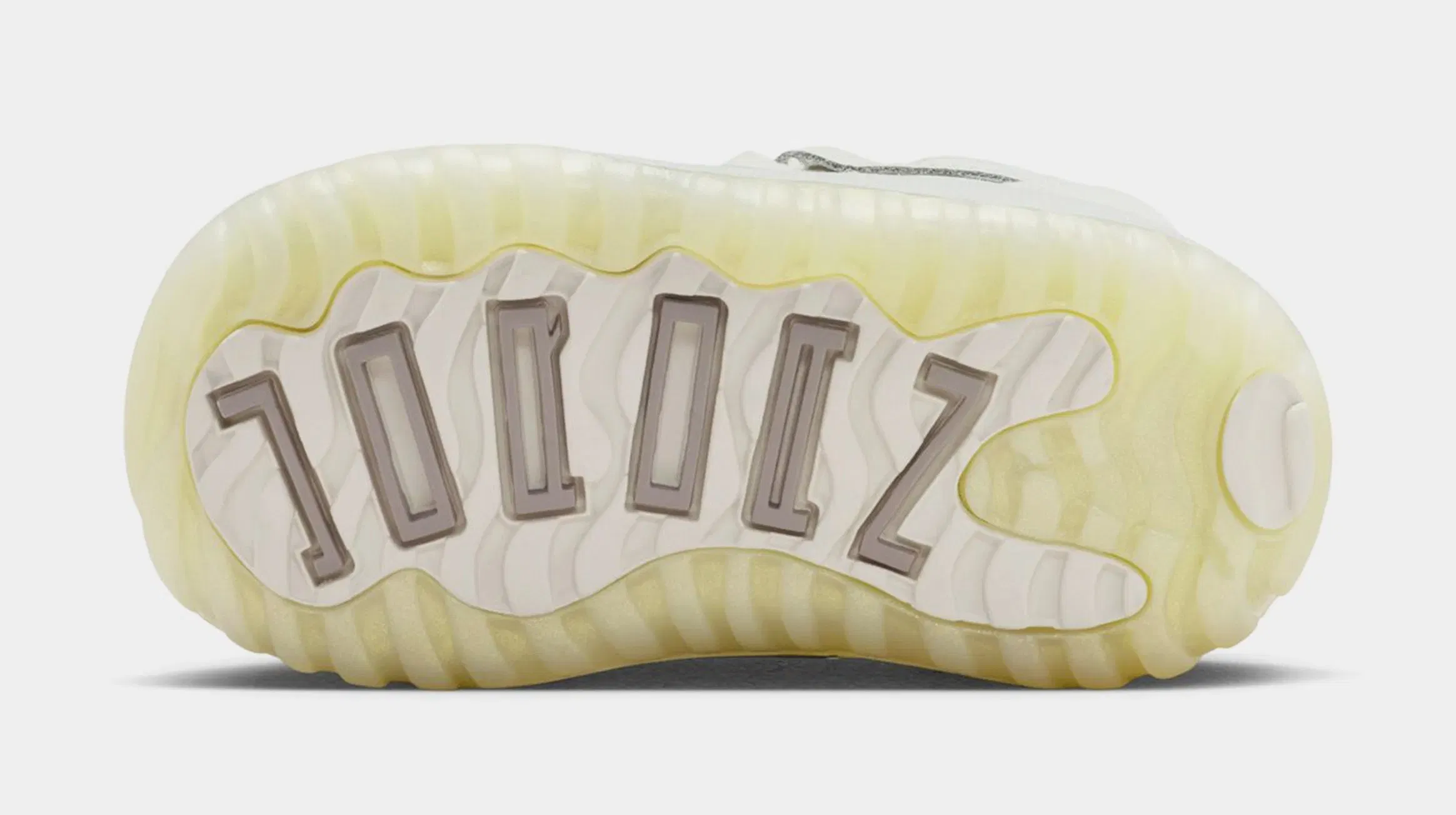 Air Jordan 11 Retro Pearl Infant Toddler Lifestyle Shoes (Sail/Pearl Grey/White/Metallic Silver)