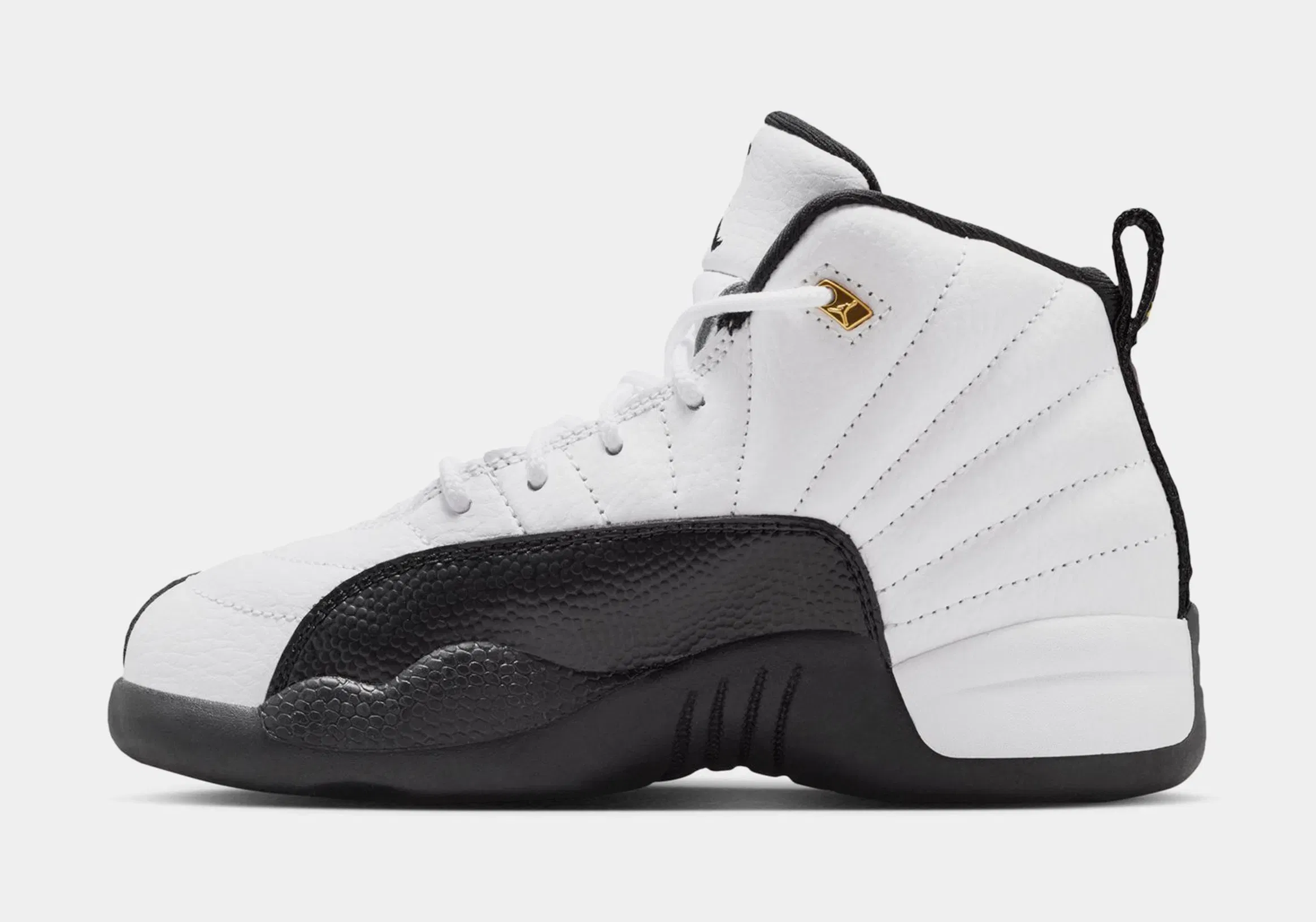 Air Jordan 12 Retro Taxi Preschool Lifestyle Shoes (White/Black/Taxi)