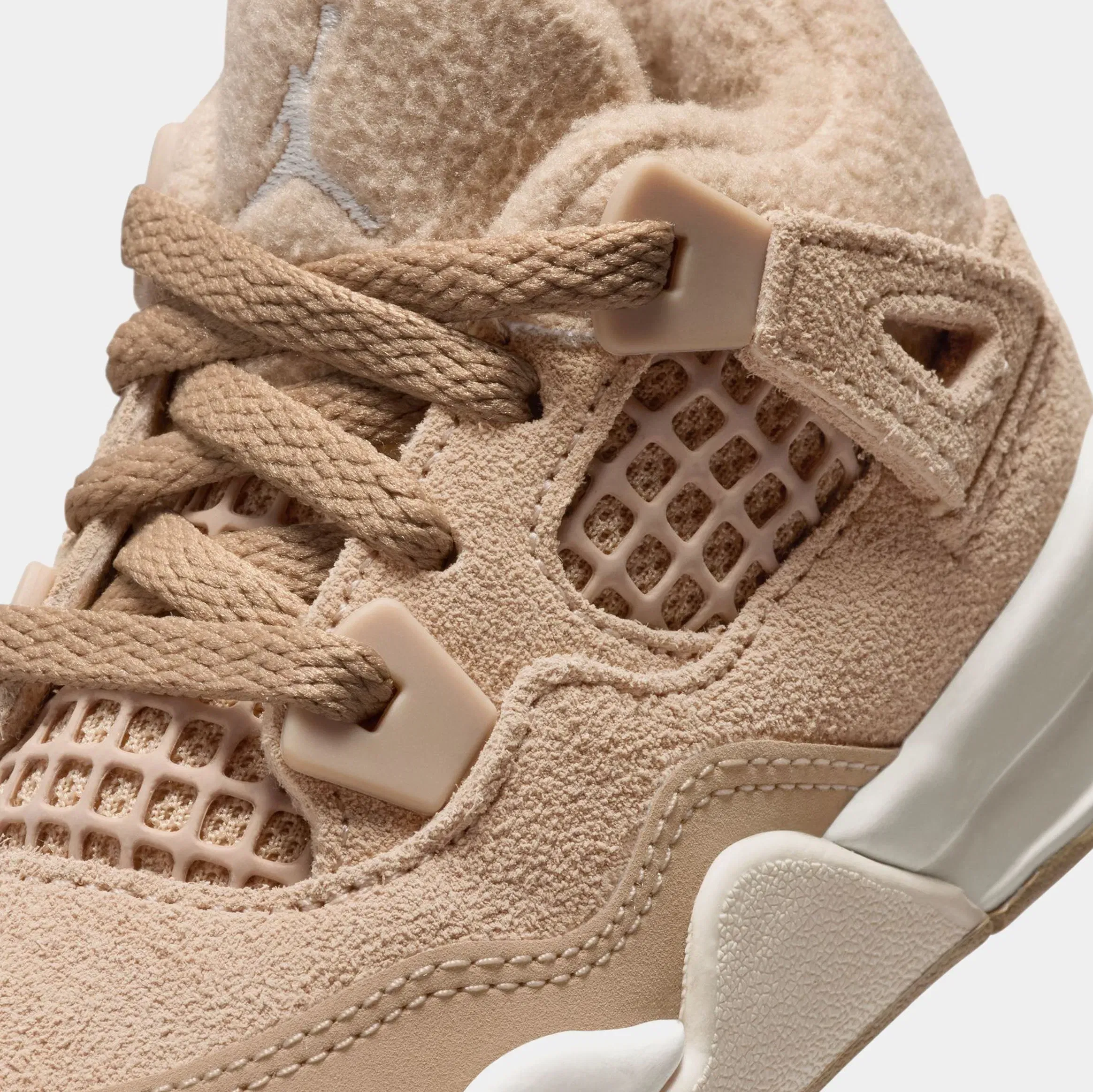 Air Jordan 4 Retro Cozy Girl Infant Toddler Lifestyle Shoes (Hemp/Light Orewood Brown)