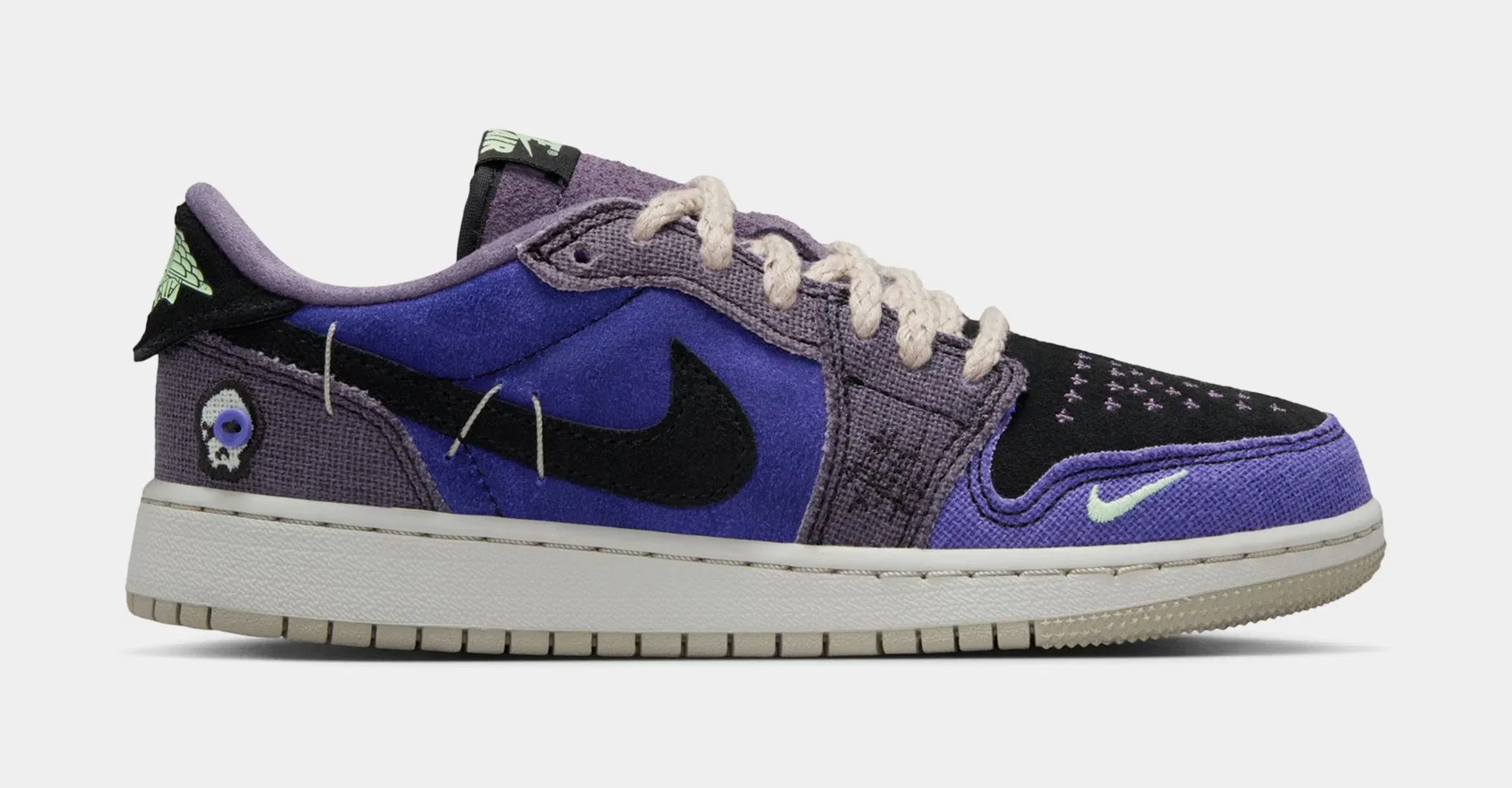 Air Jordan 1 Retro Low OG Regency Purple and Dark Raisin Grade School Lifestyle Shoes (Regency Purple/Vapor Green/Black)
