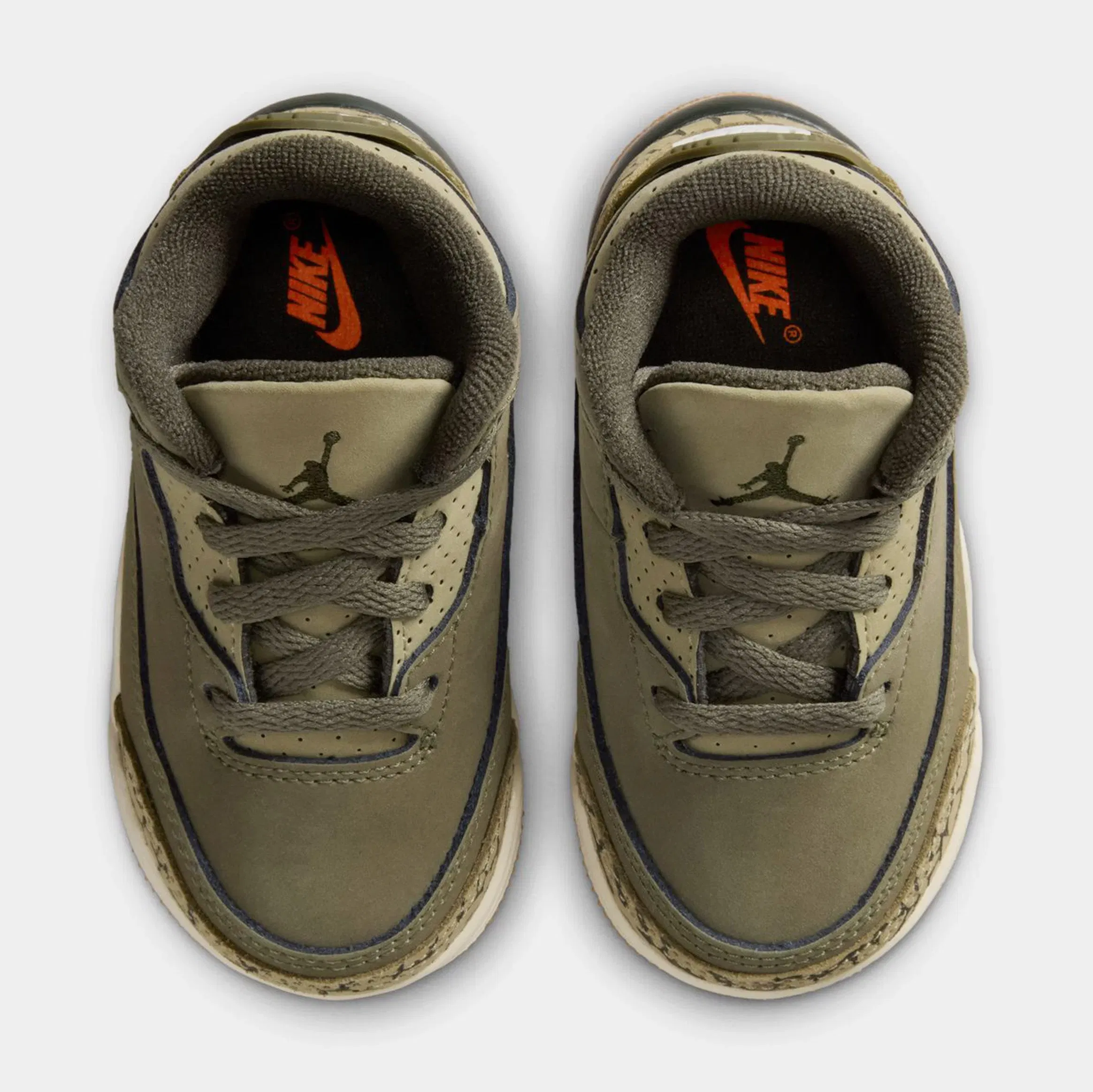 Air Jordan 3 Retro Medium Olive Infant Toddler Lifestyle Shoes (Medium Olive/Sequoia/Neutral Olive/Sail)
