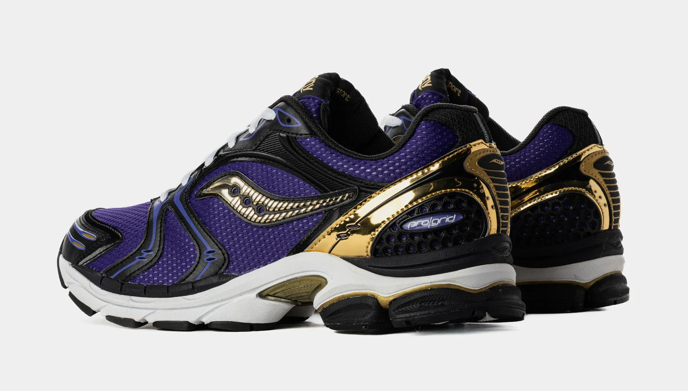 Saucony ProGrid Triumph 4 CS Mens Running Shoes (Purple/Gold)
