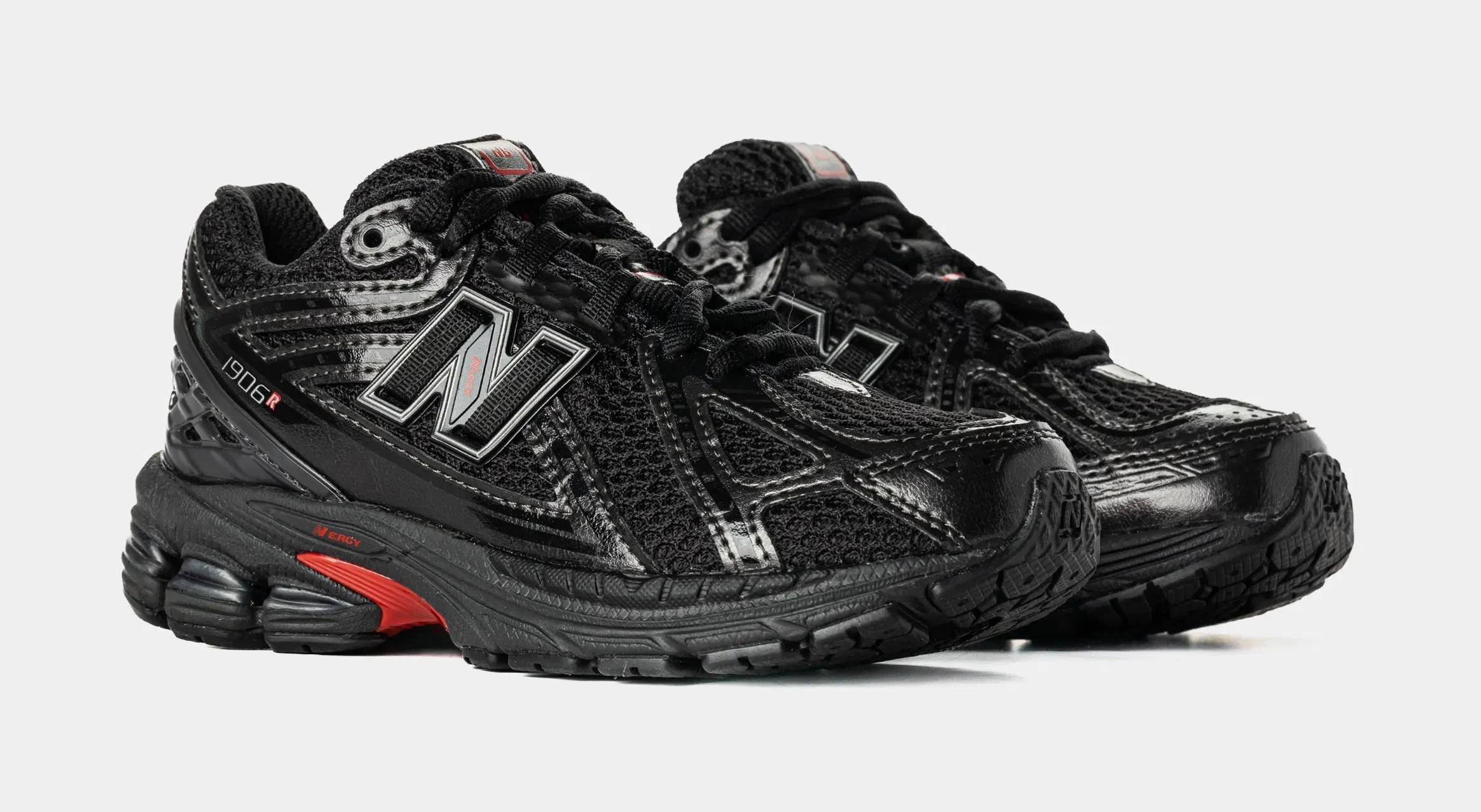 NEWBALANCE Shoe Palace Exclusive x New Balance 1906 Preschool Running Shoes (Black/Red)