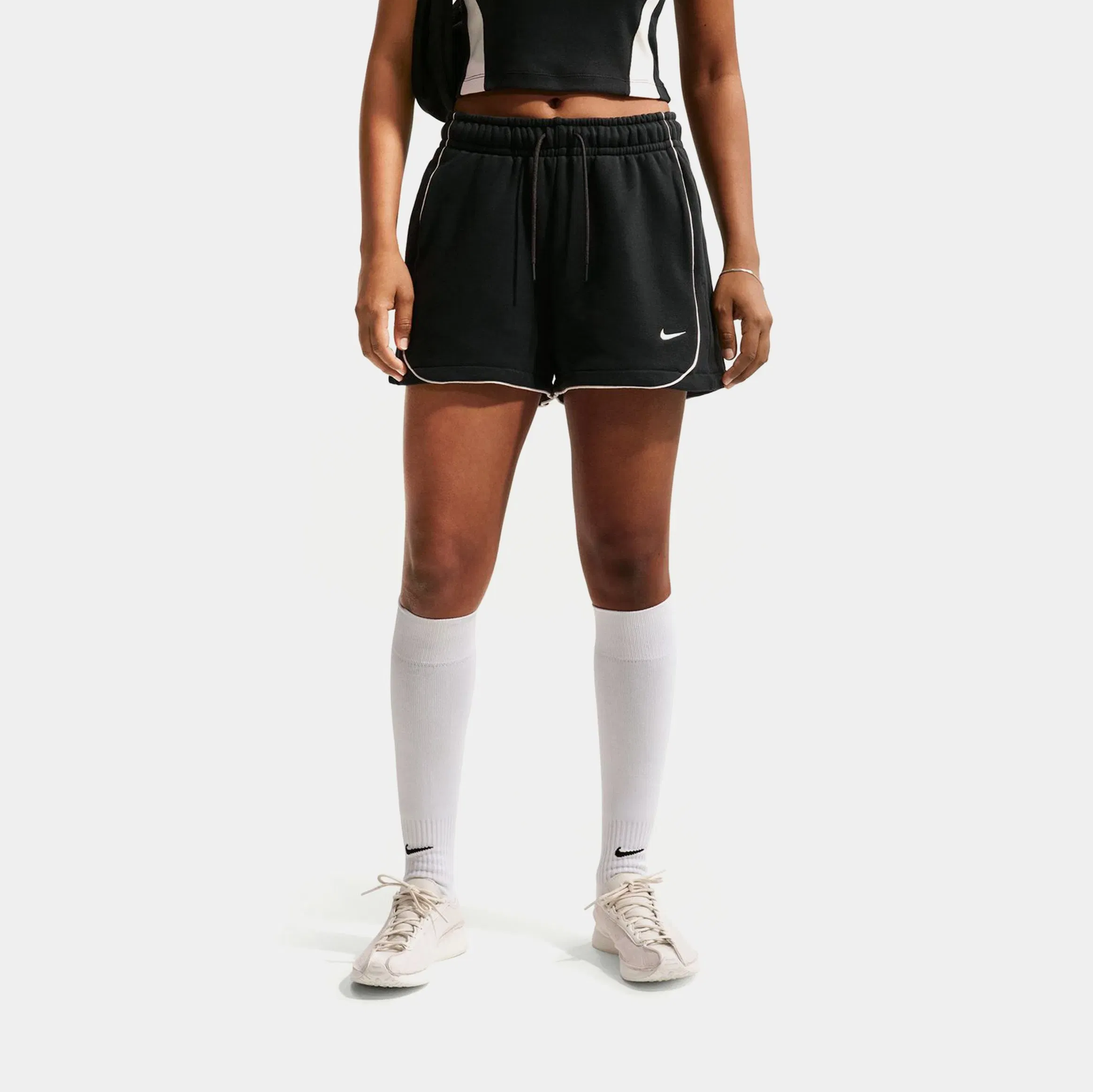 Nike Sportswear Loose Mid Rise 3" Fleece Womens Shorts (Black/Black/Chalk/Sail)
