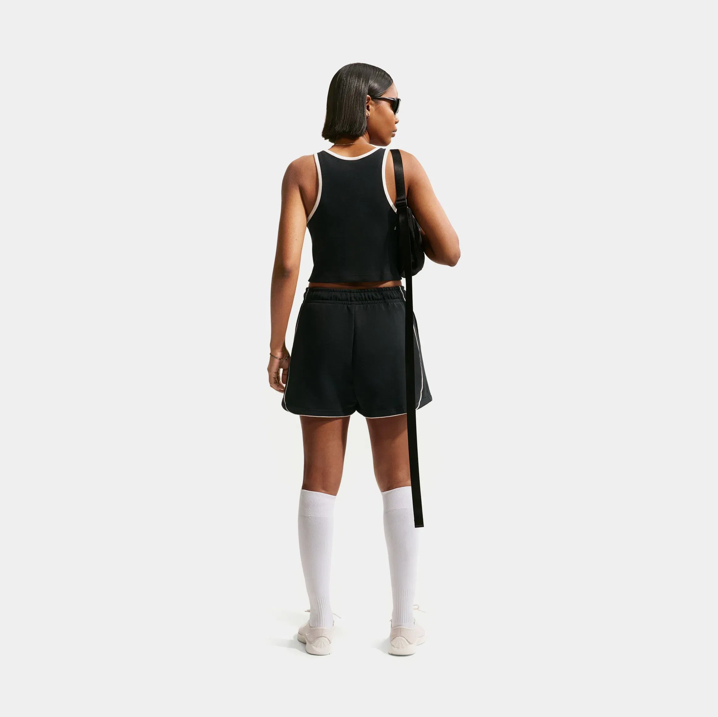 Nike Sportswear Loose Mid Rise 3" Fleece Womens Shorts (Black/Black/Chalk/Sail)
