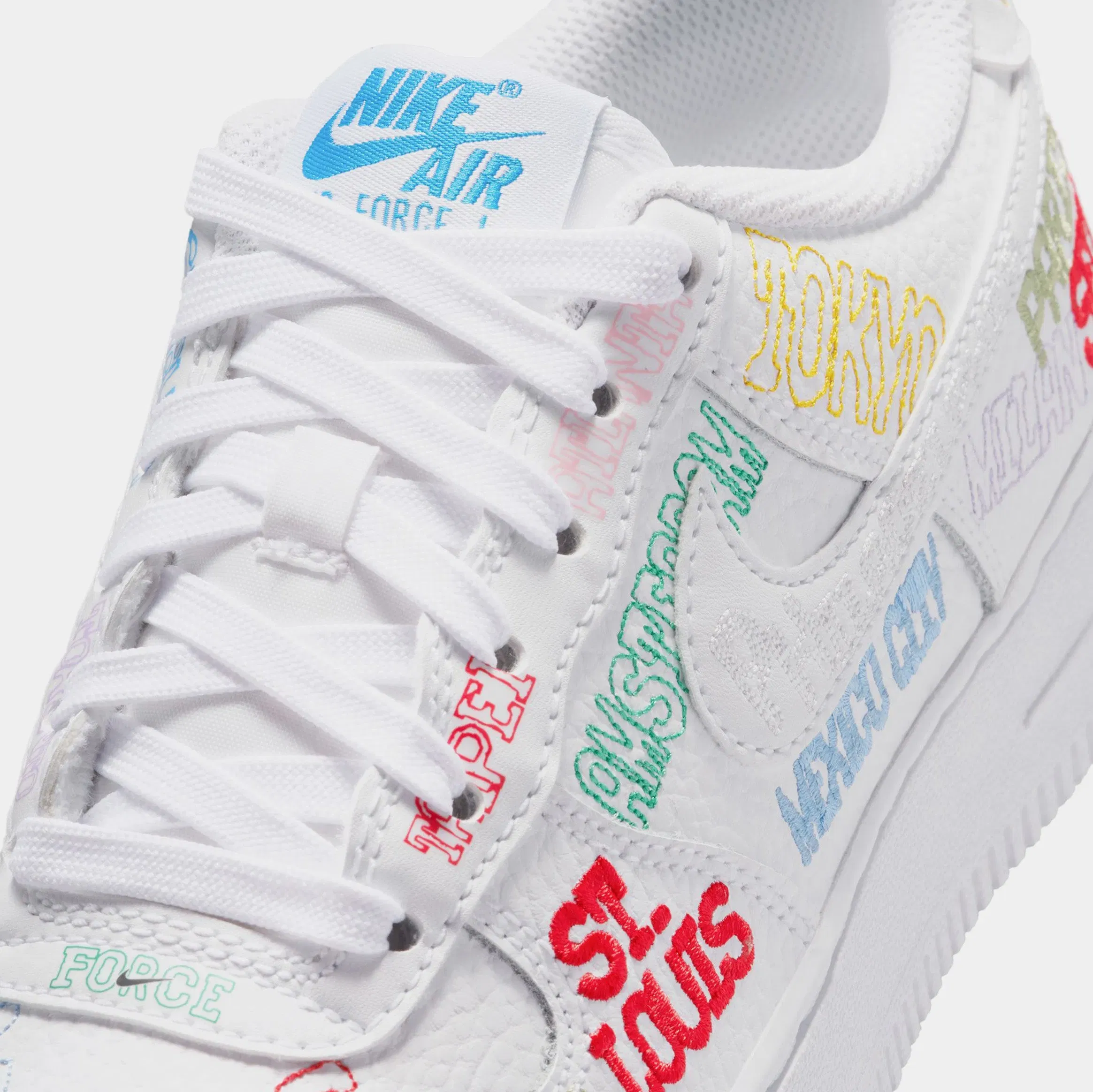 Nike Air Force 1 LV8 3 Grade School Lifestyle Shoes (White)