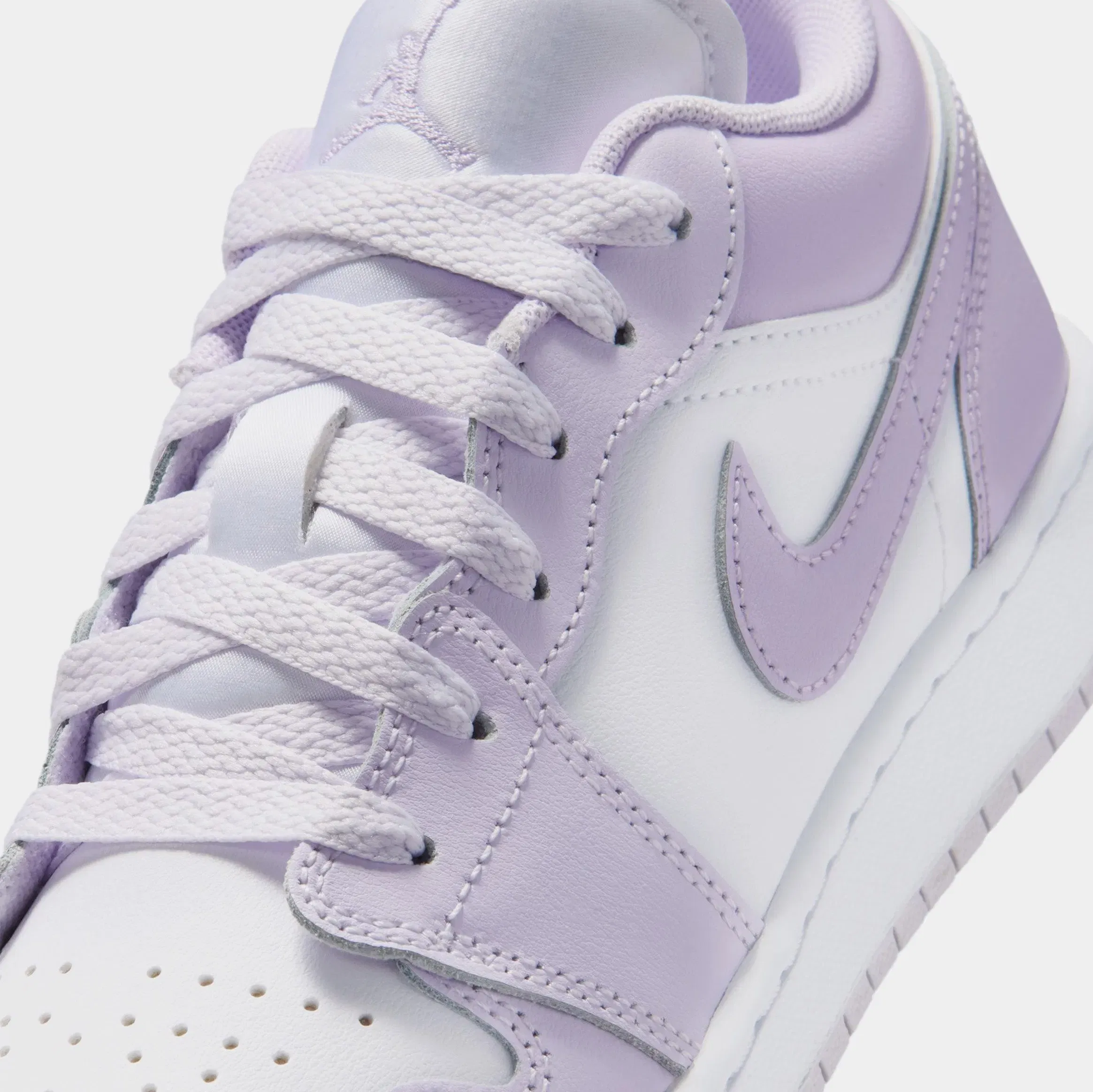 Air Jordan 1 Low Grade School Lifestyle Shoes (Barely Grape/White/Violet Mist)