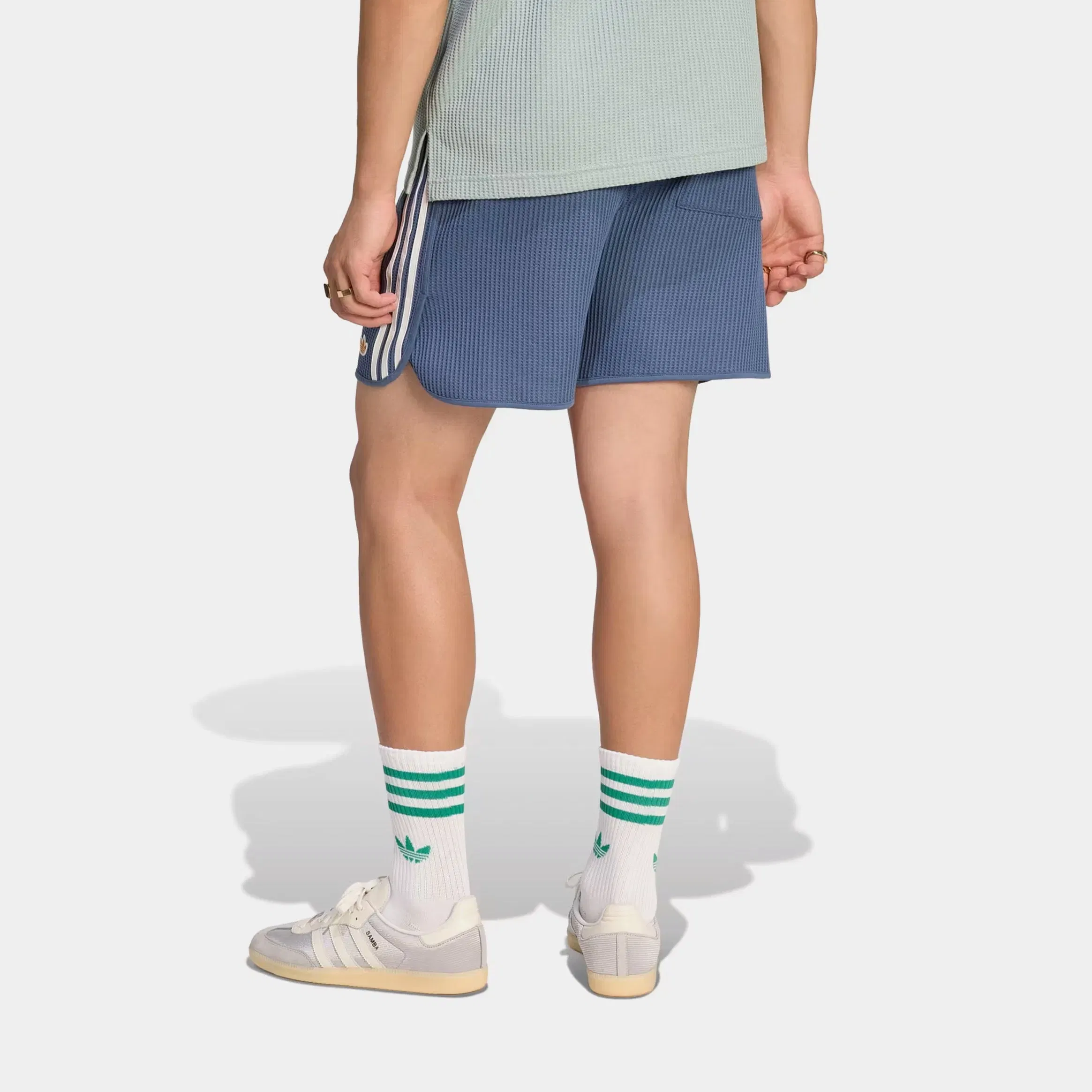 adidas Originals Summer Glow Sprinter Waffle Knit Mens Shorts (Preloved Ink)