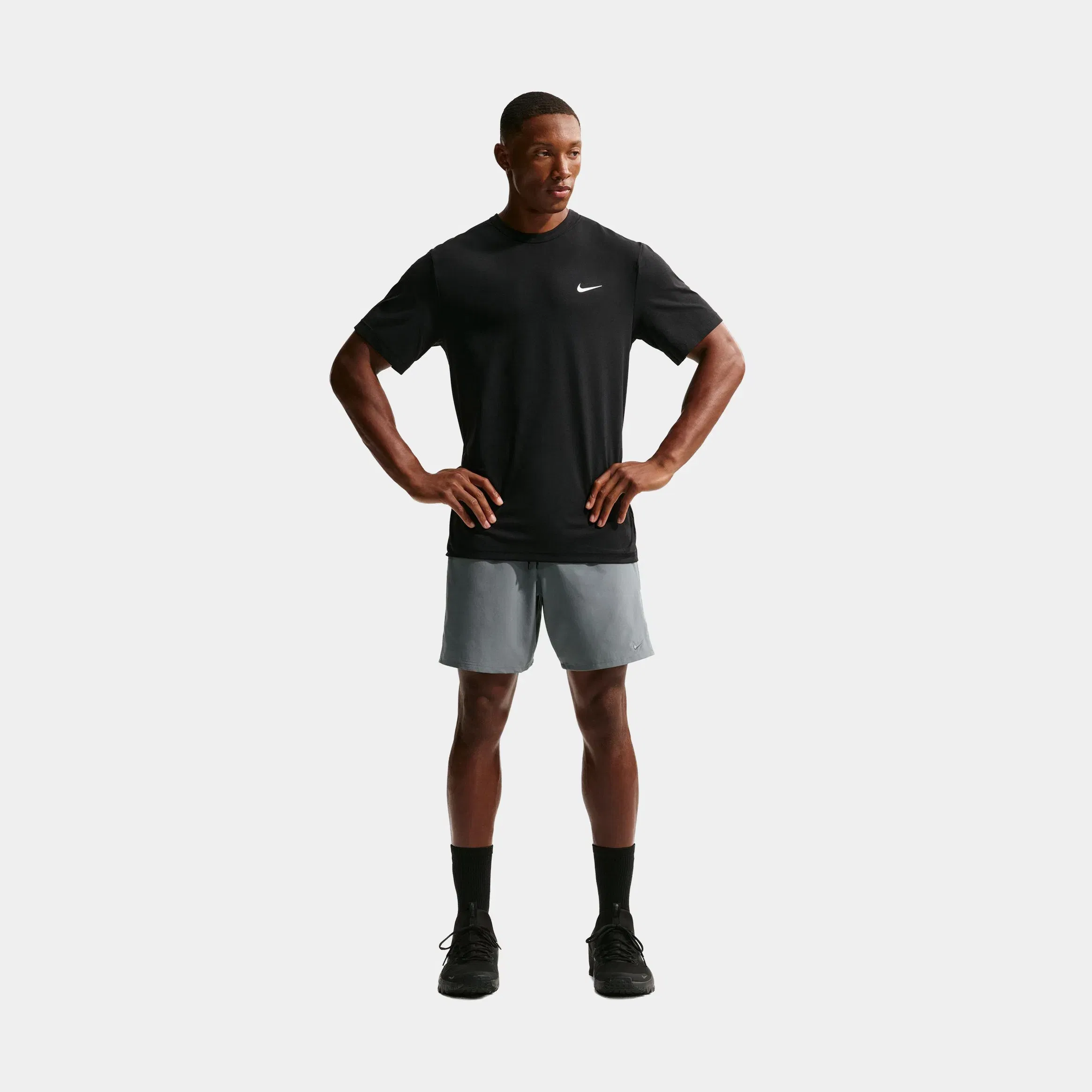 Nike Unlimited Dri Fit 7" Unlined Versatile Mens Shorts (Smoke Grey/Black/Smoke Grey)