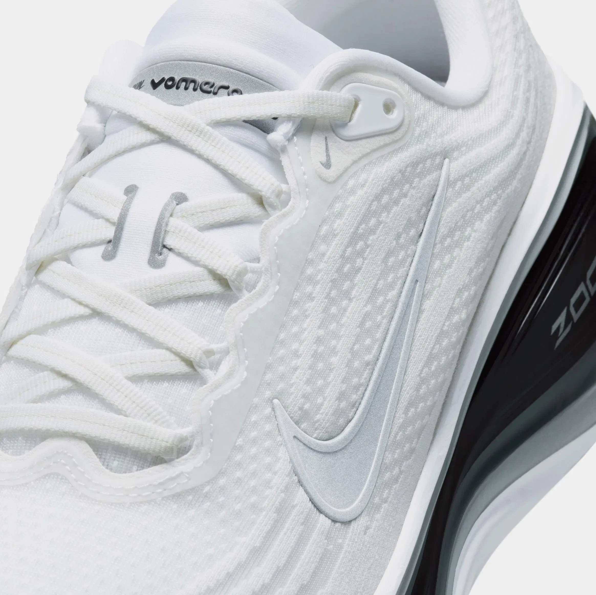 Nike Vomero Plus Mens Running Shoes (White/Metallic Silver/Black/Cool Grey)