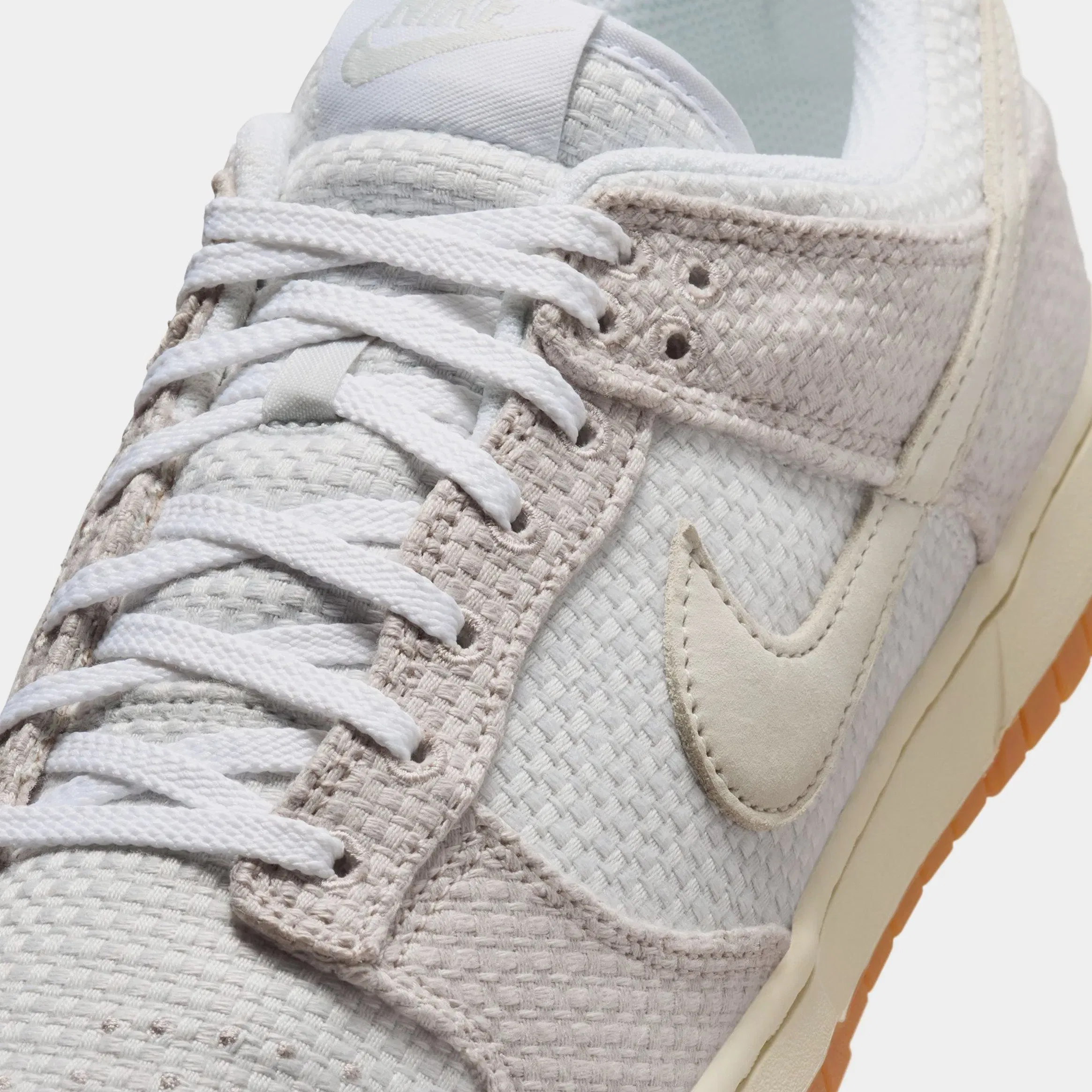 Nike Dunk Low Mens Lifestyle Shoes (Moon Particle/White/Photon Dust)