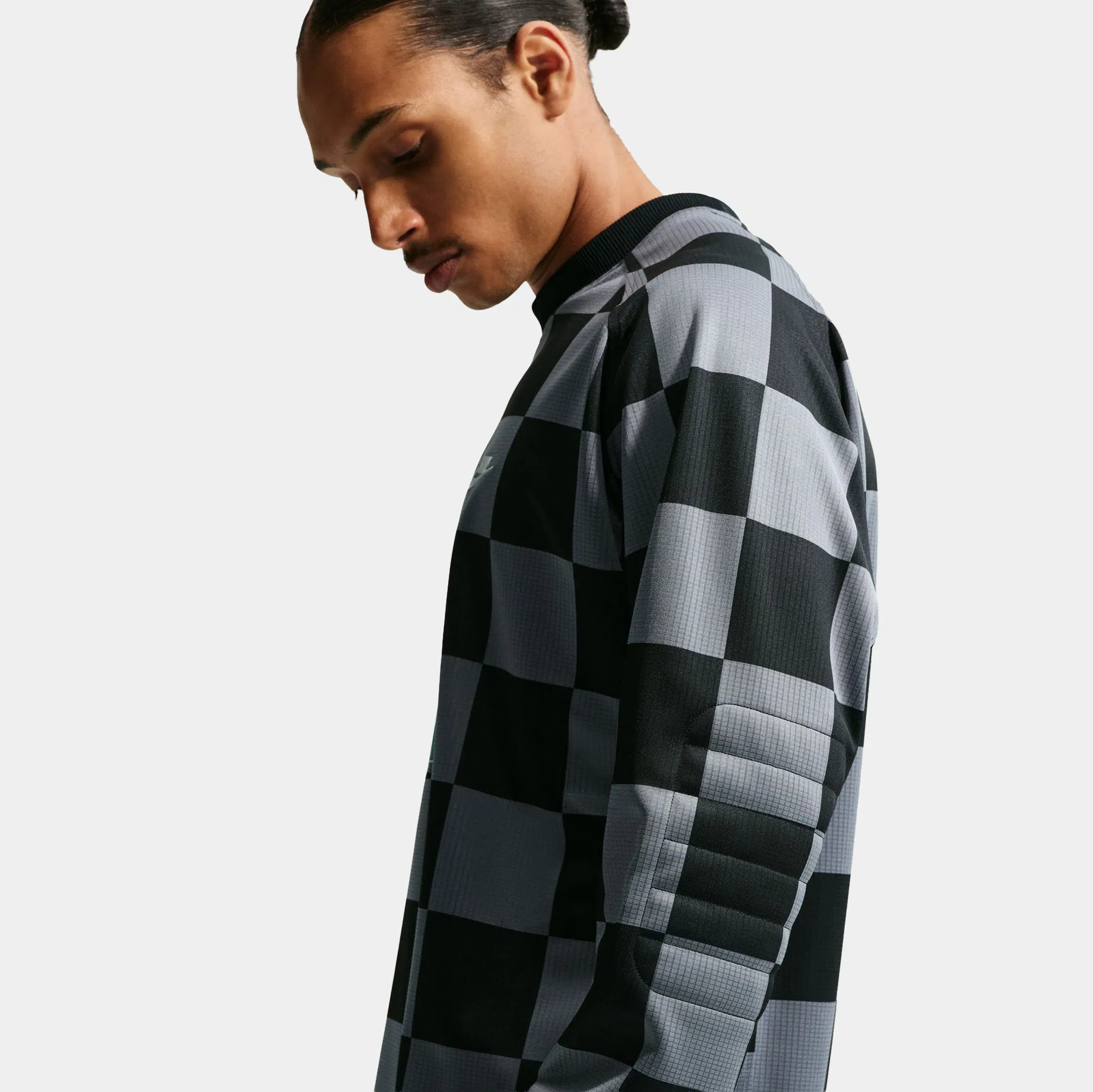 Nike Sportswear Club Goalie Mens Jersey (Smoke Grey/Black/Malachite)