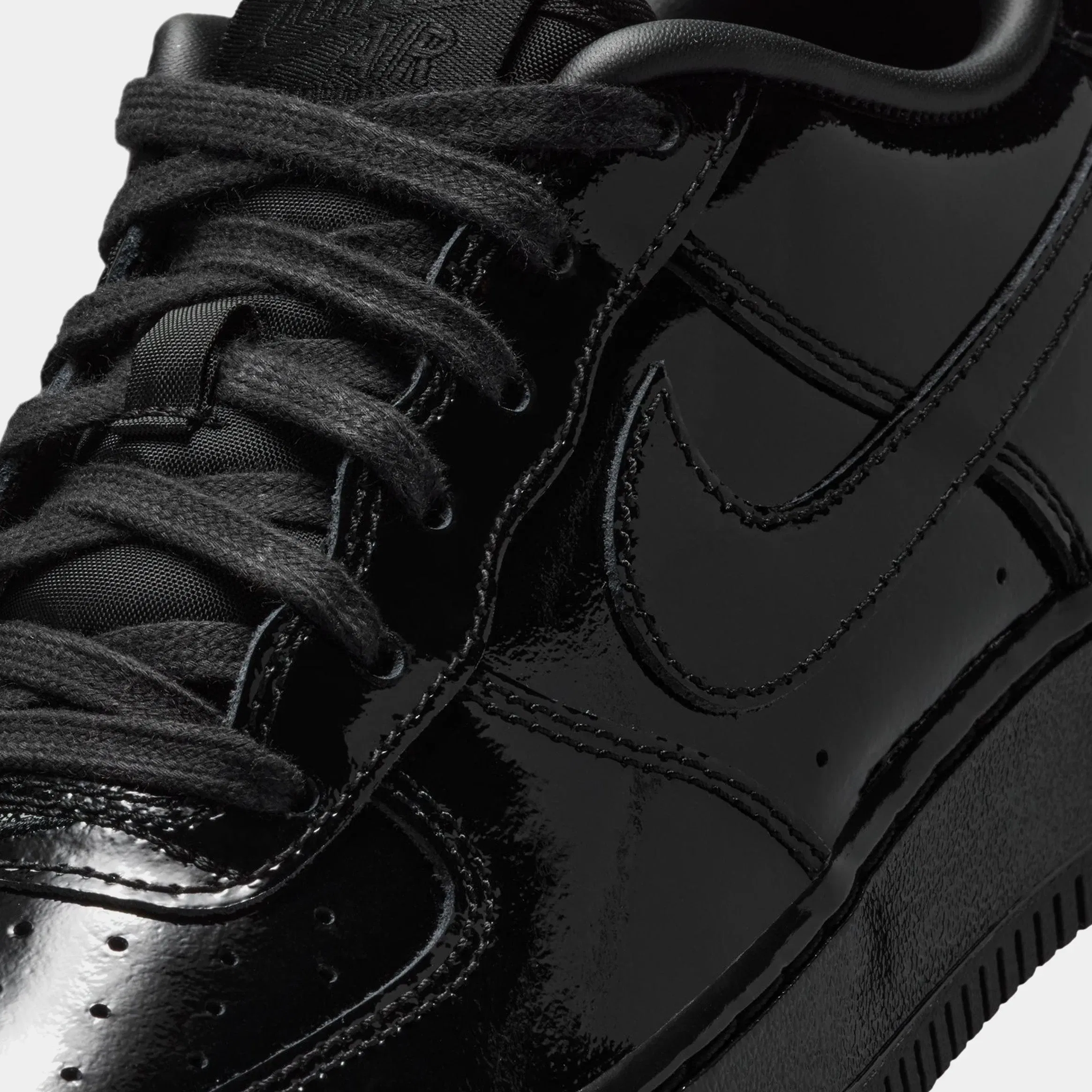 Nike Air Force 1 Low Patent Leather Grade School Lifestyle Shoes (Black)