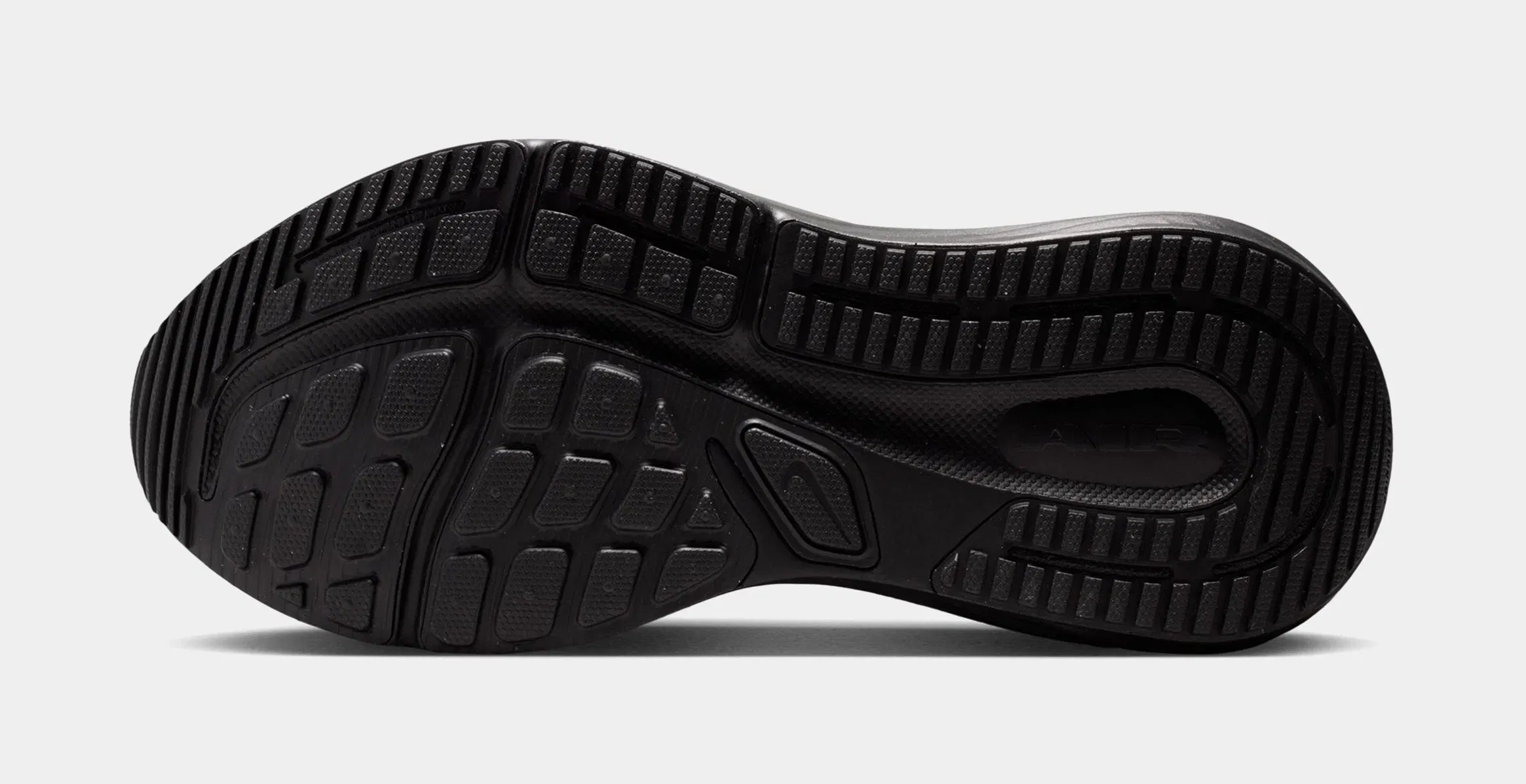 Nike Winflo 12 Mens Running Shoes (Black/Dark Smoke Grey/Black)