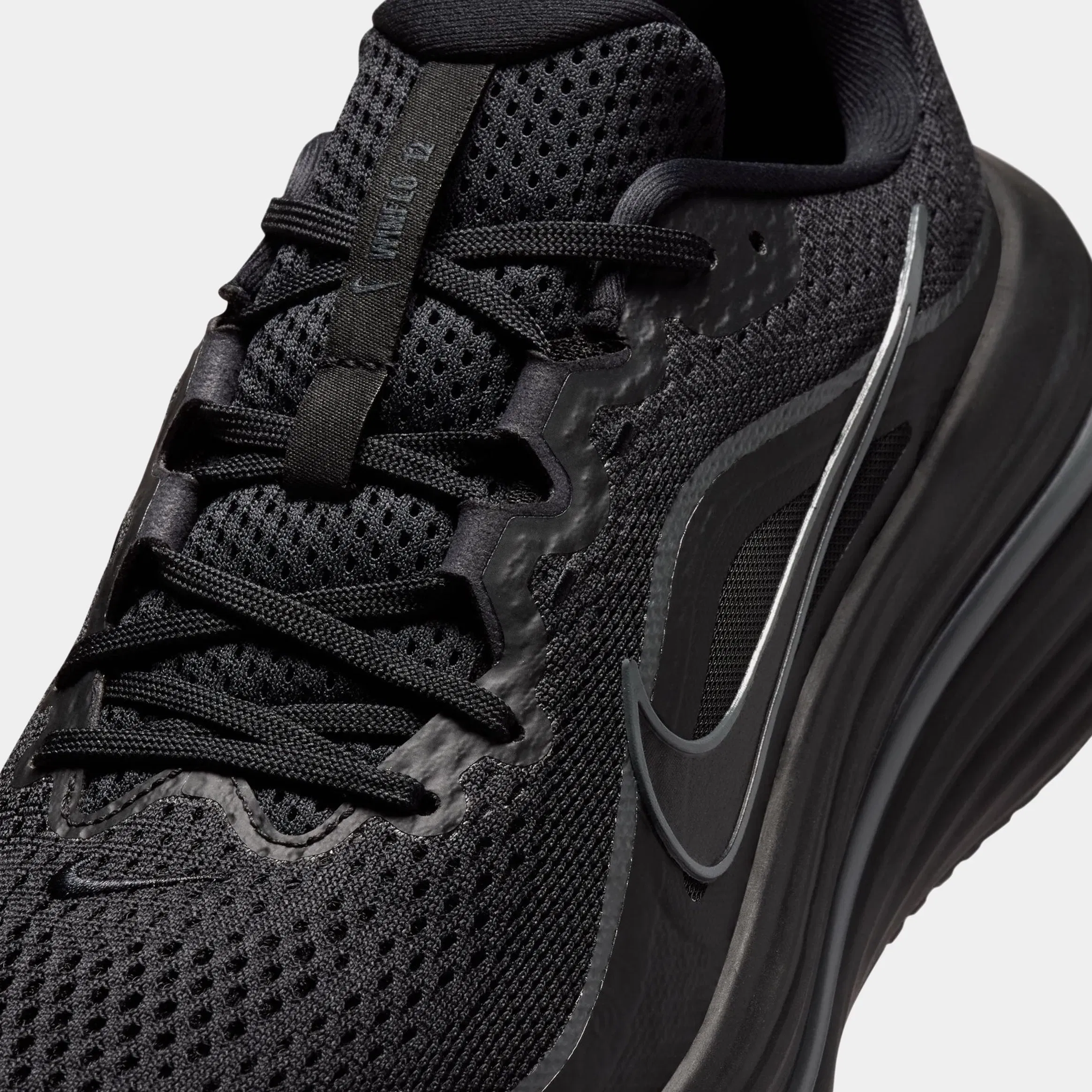 Nike Winflo 12 Mens Running Shoes (Black/Dark Smoke Grey/Black)