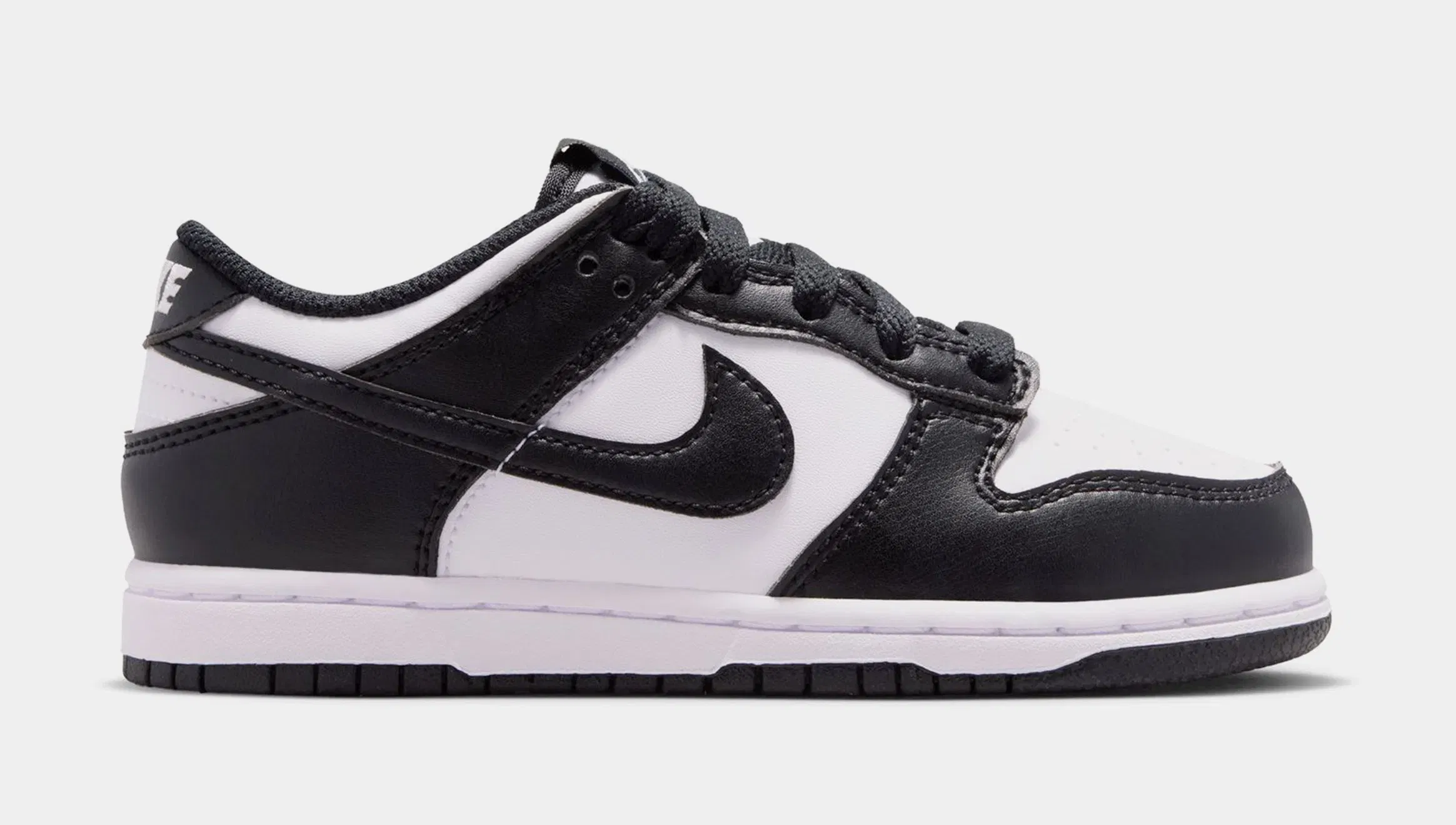 Nike Dunk Low Preschool Lifestyle Shoes (White/Black/White)