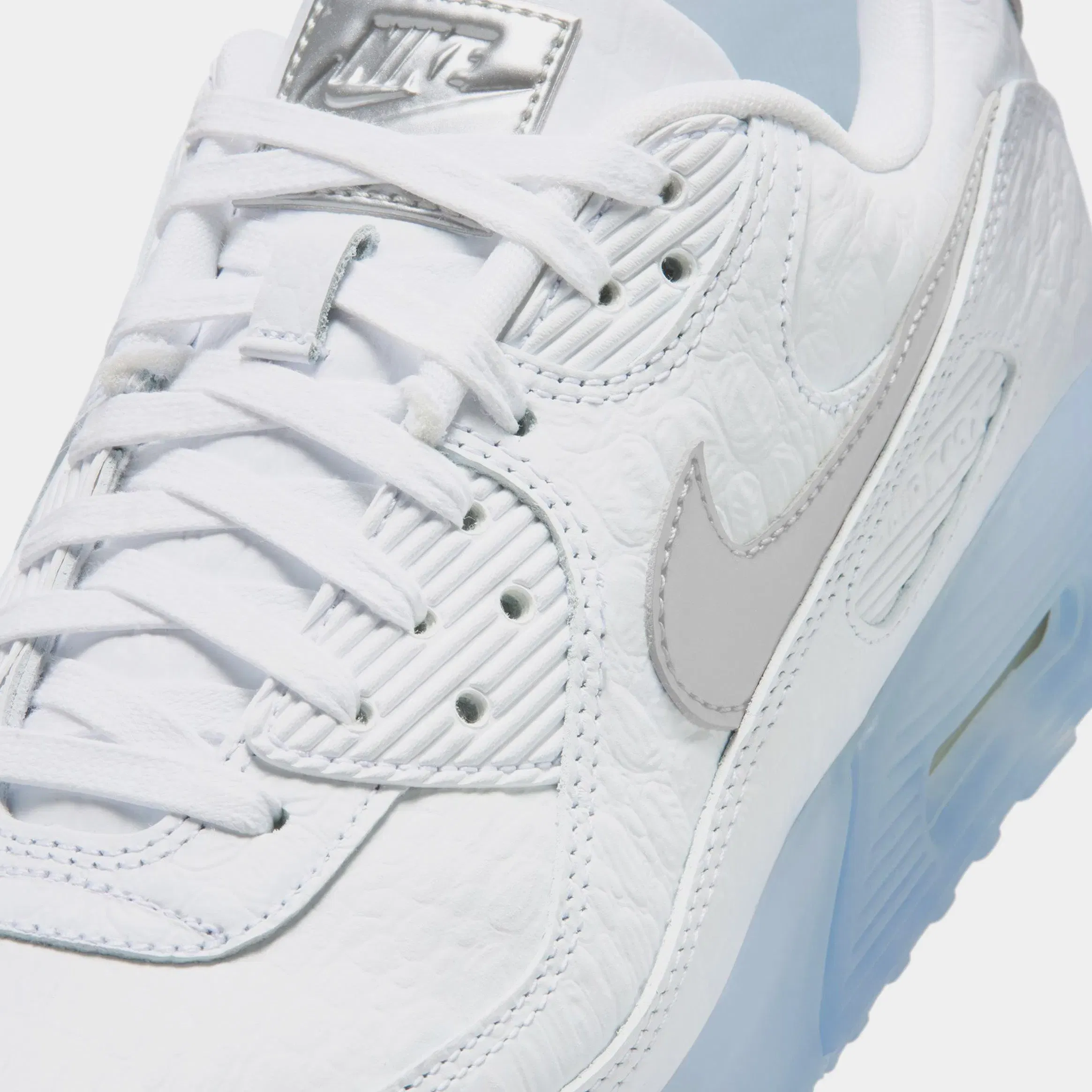 Nike Air Max Terrascape 90 Mens Running Shoes (White/Chrome/Blue Tint/Pure Platinum)