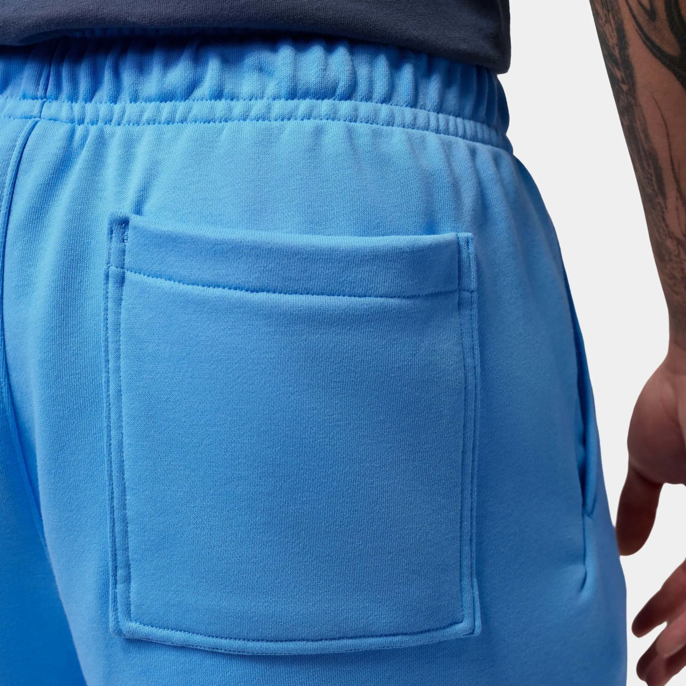 Air Jordan Brooklyn Graphic 9" Mens Shorts (University Blue/Midnight Navy)