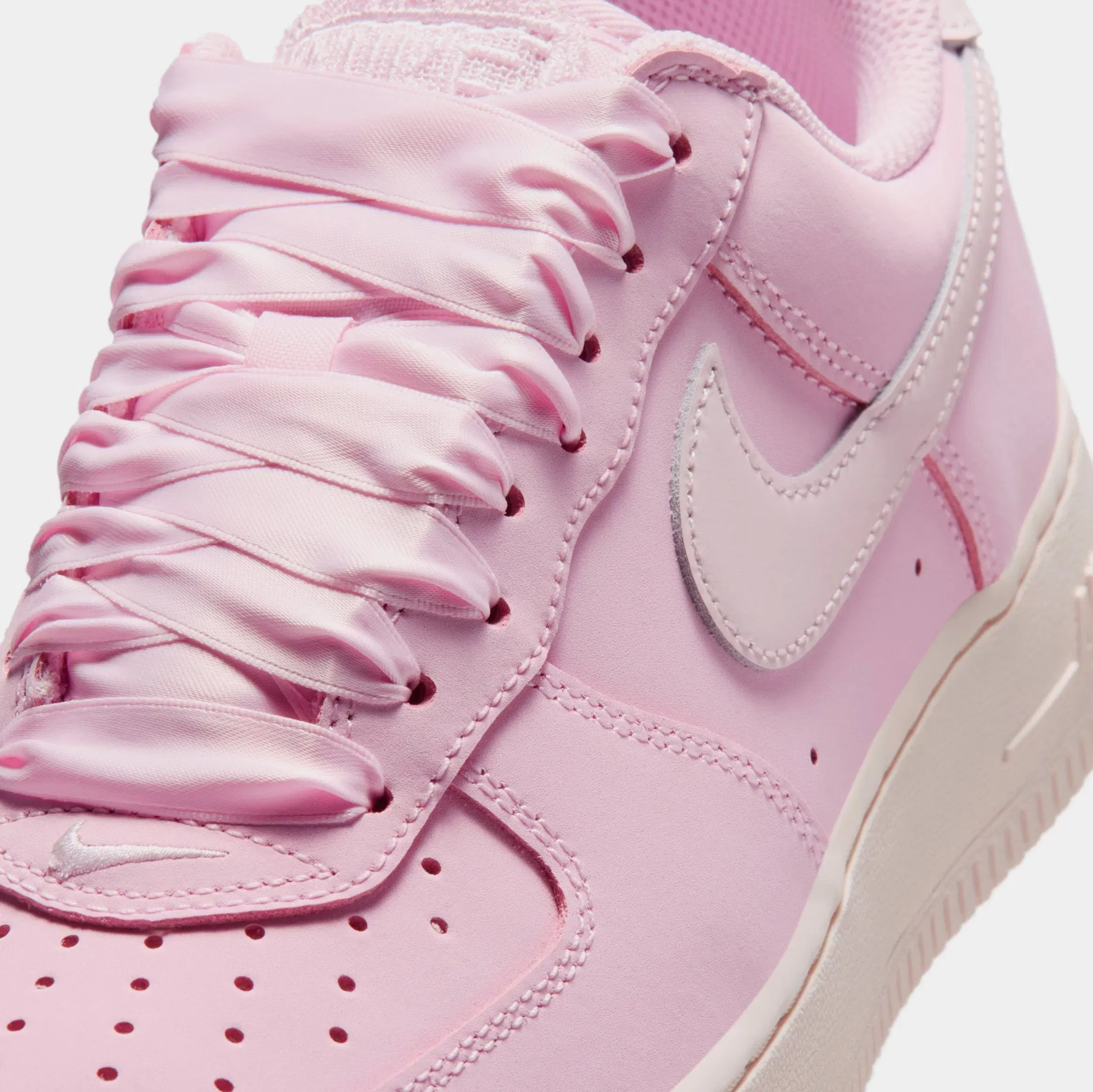 Nike Air Force 1 Retro Premium Womens Lifestyle Shoes (Pink Foam/Pearl Pink)