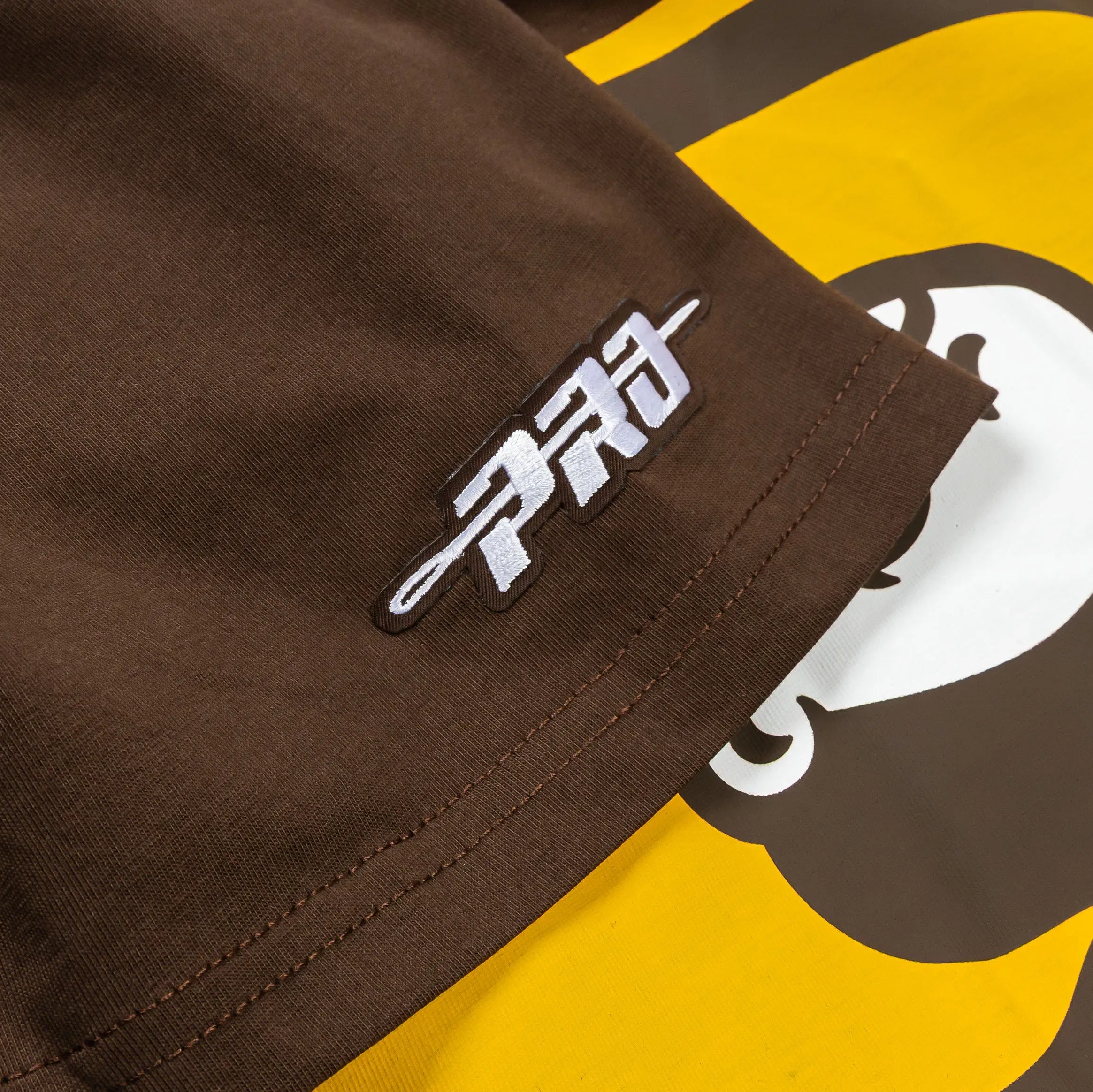 PRO STANDARD San Diego Padres Living Large Drop Shoulder Mens Short Sleeve Shirt (Brown/Yellow)