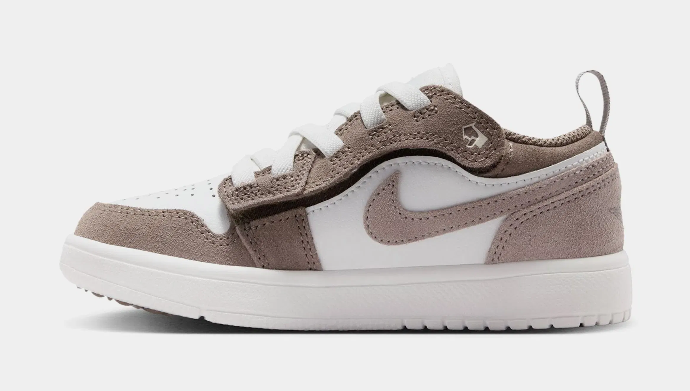 Air Jordan 1 Low Alt Preschool Lifestyle Shoes (Olive Grey/Enigma Stone/Summit White)