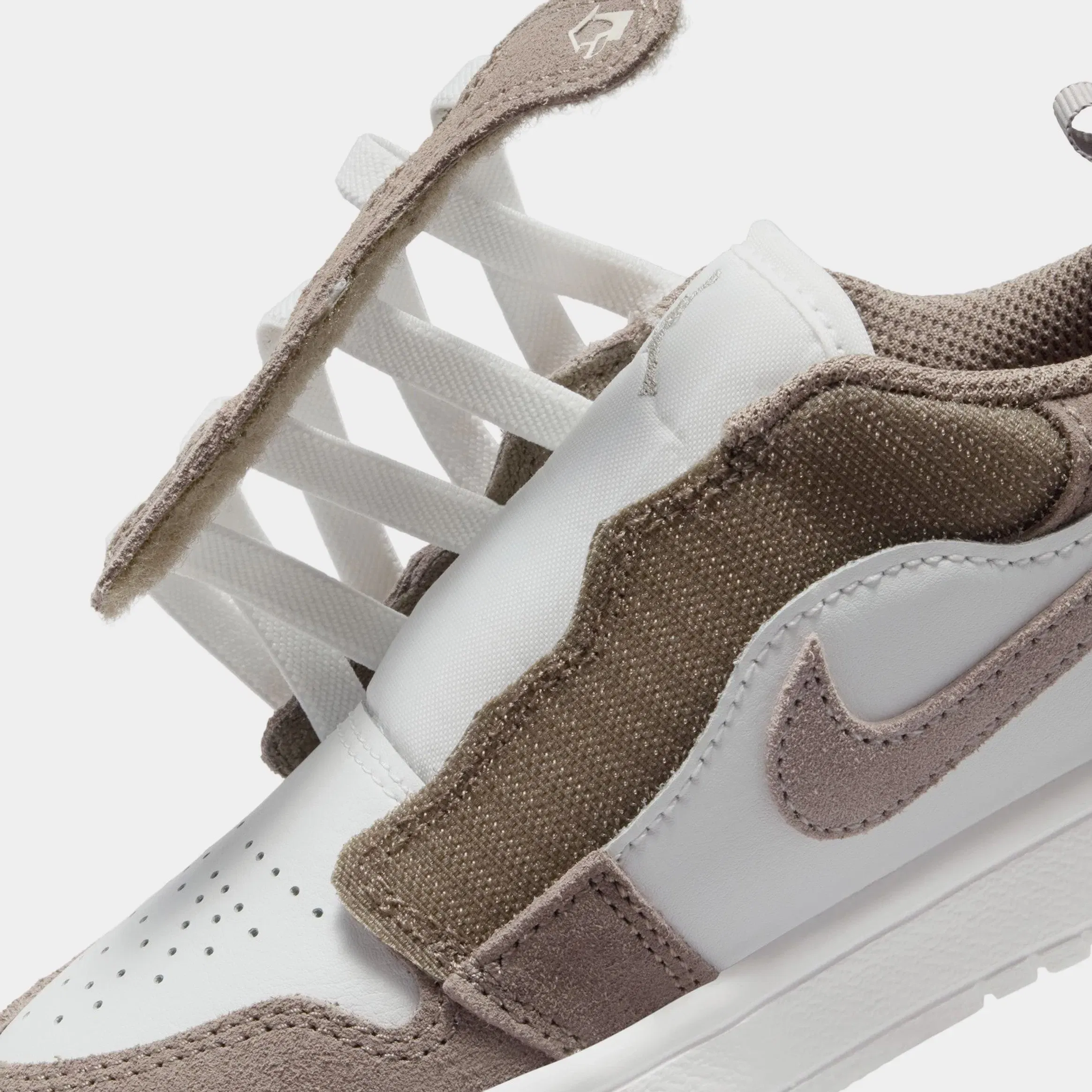 Air Jordan 1 Low Alt Preschool Lifestyle Shoes (Olive Grey/Enigma Stone/Summit White)