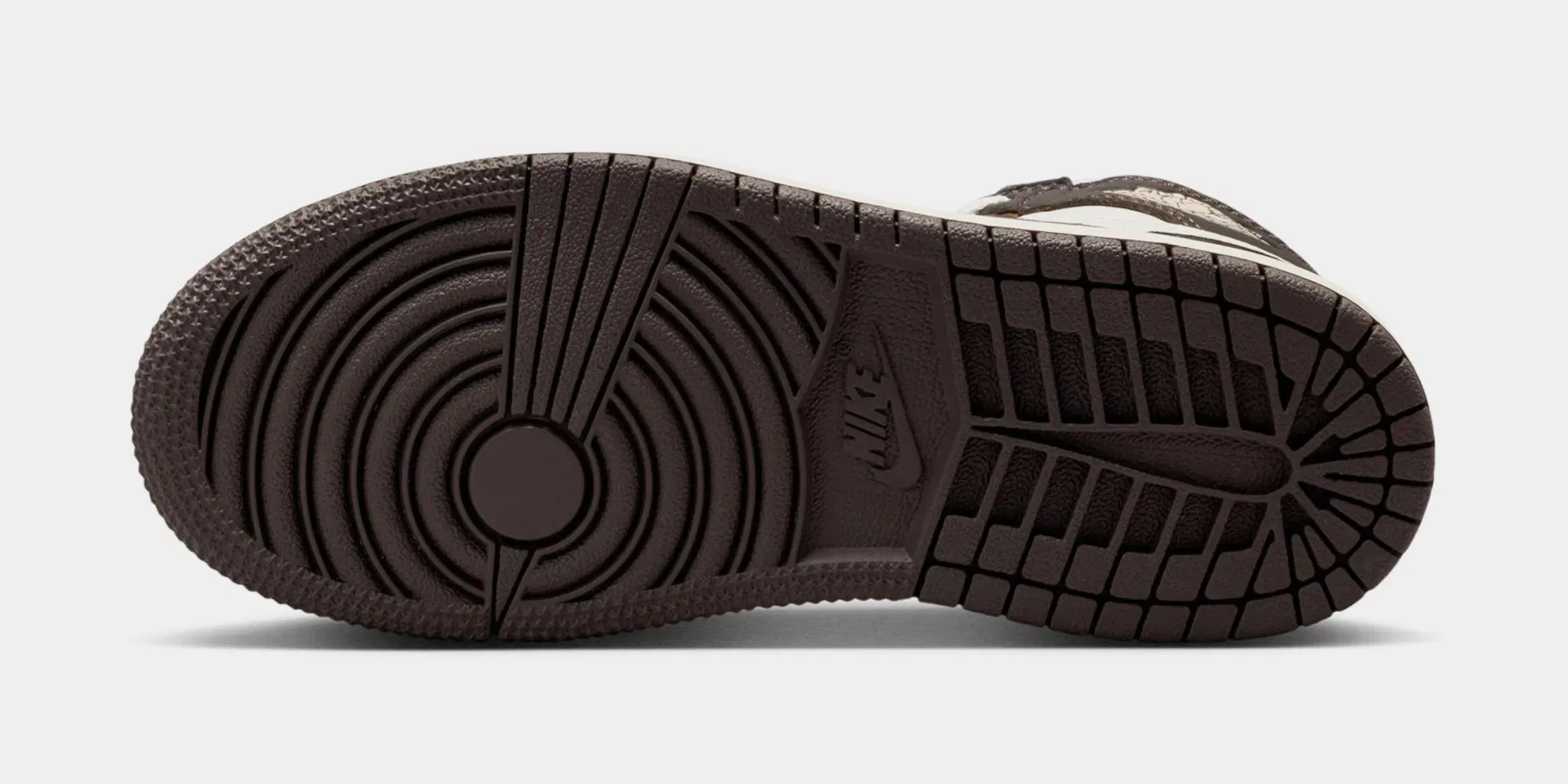 Air Jordan 1 Retro High OG Baroque Brown and Sail Preschool Lifestyle Shoes (Baroque Brown/Light Madder Root/Sail)