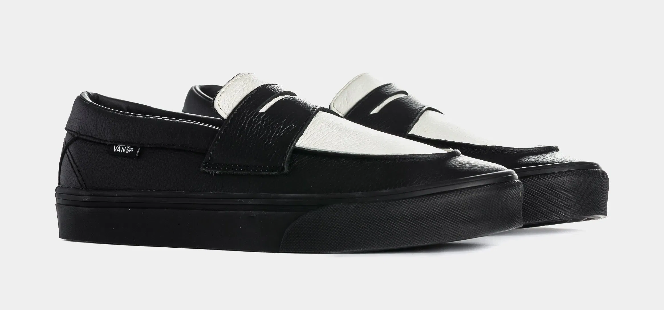Vans Skate Loafer Mens Lifestyle Shoes (Black/White)