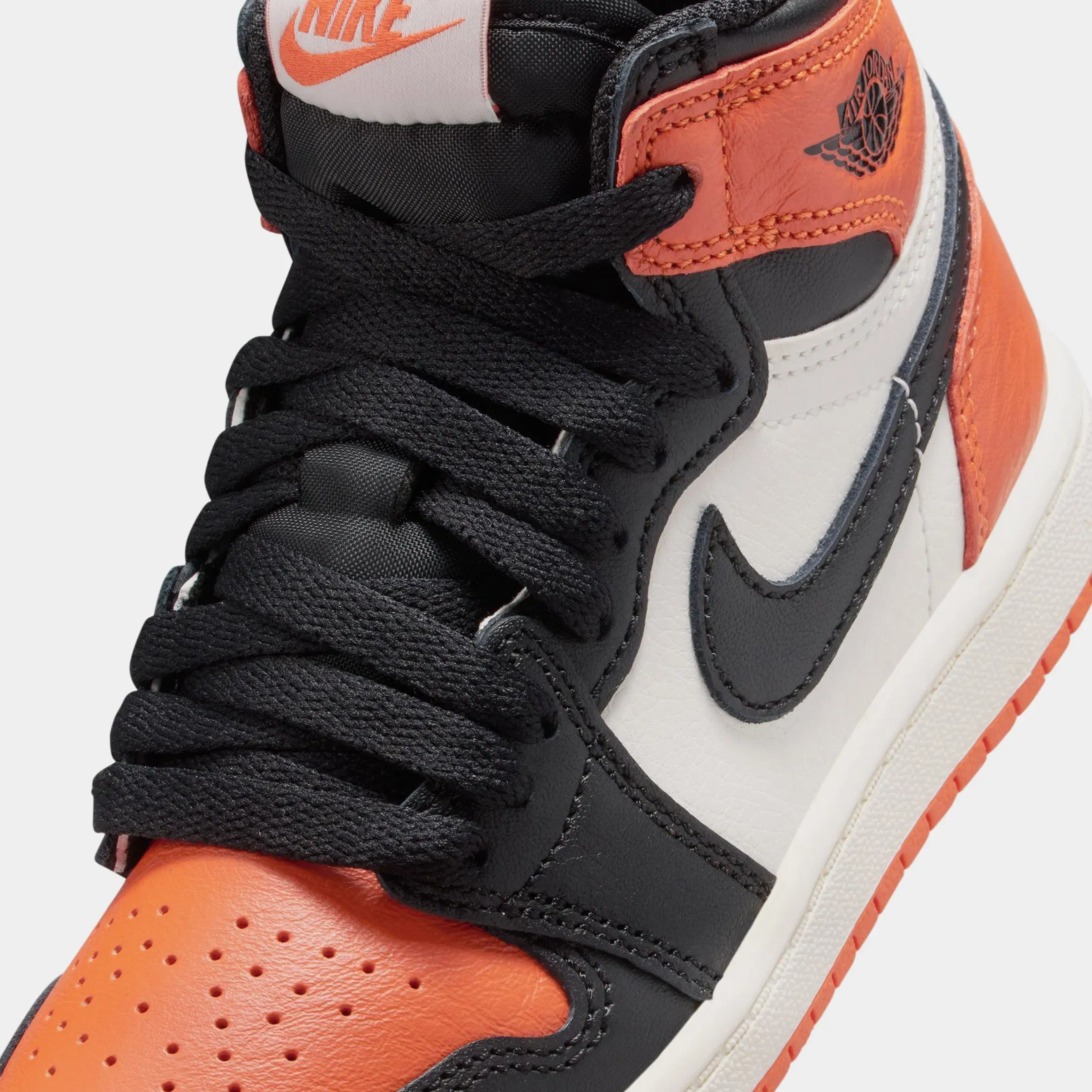 Air Jordan 1 Retro High OG Shattered Backboard Preschool Lifestyle Shoes (Black/Starfish/Sail)