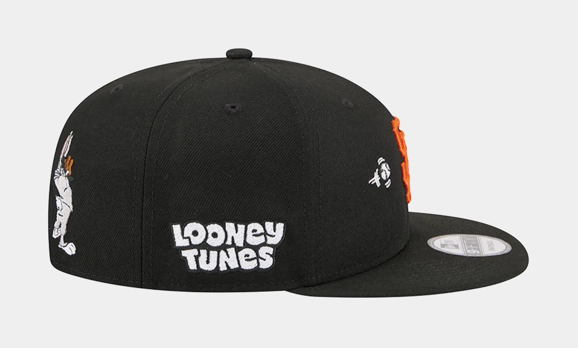 New Era San Francisco Giants x Looney Tunes Bugs 9Fifty Snapback Mens Hat (Black/White)