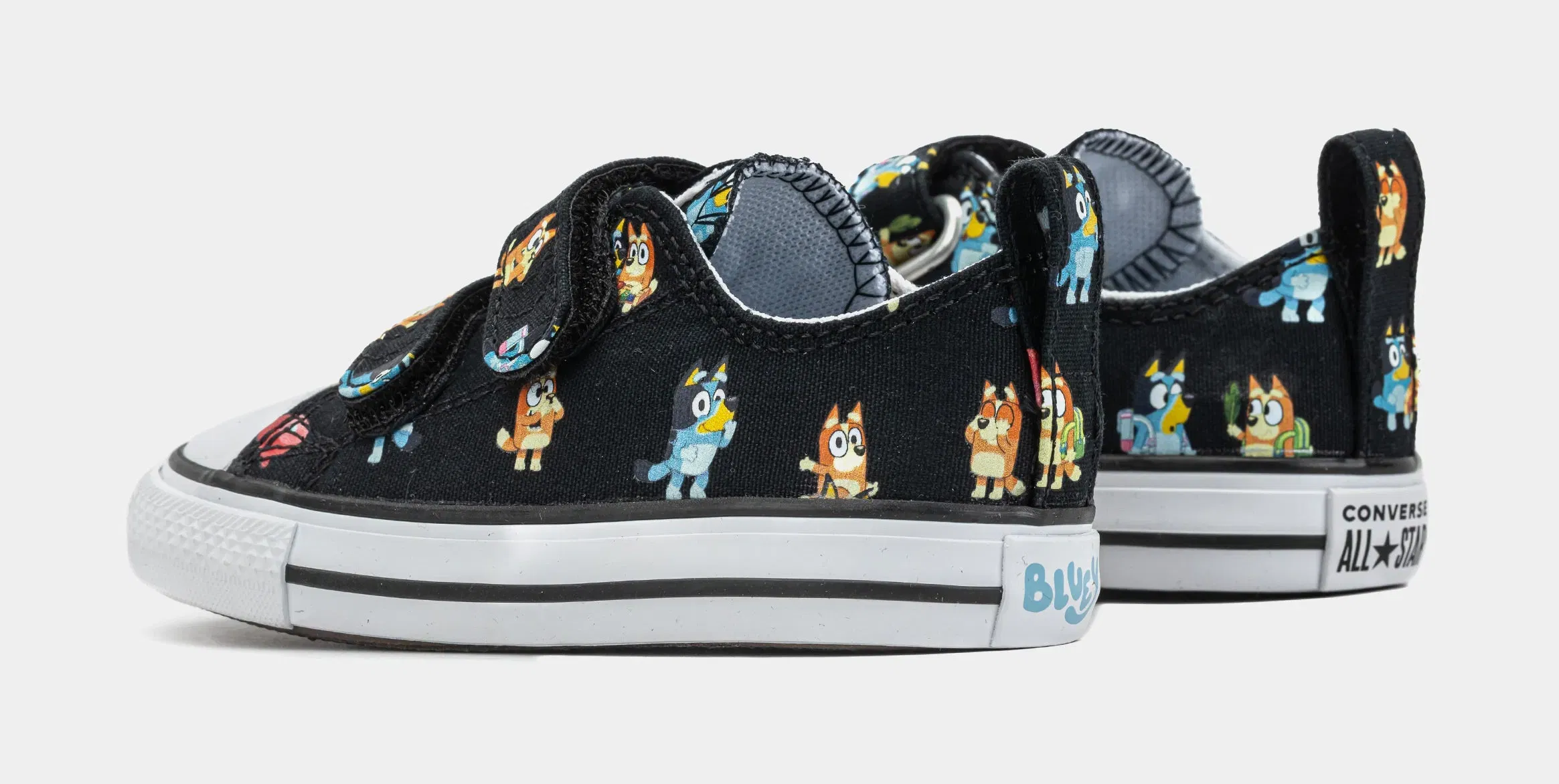 Converse Chuck Taylor All Star Low Bluey Infant Toddler Lifestyle Shoes (Black/Blue)