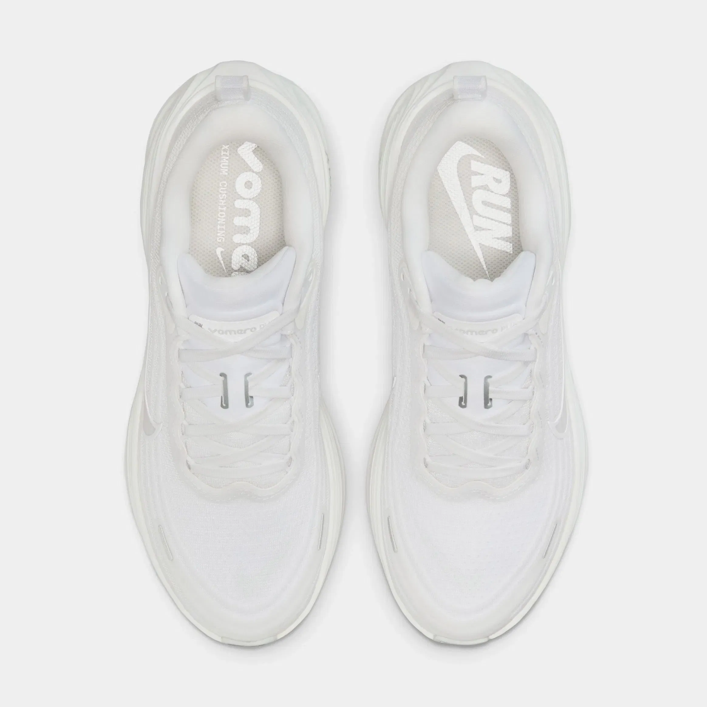 Nike Vomero Plus Womens Running Shoes (White/Summit White/Photon Dust)