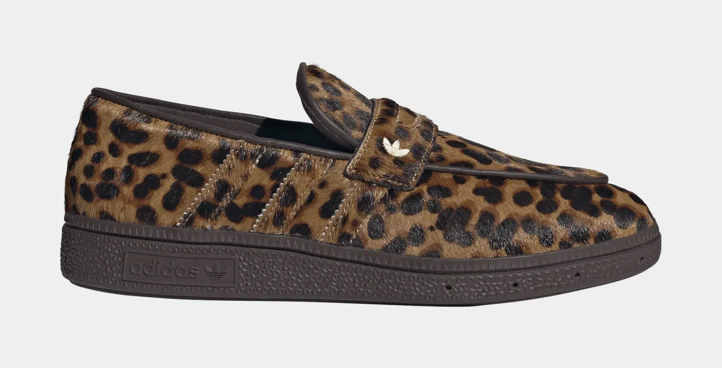 adidas Handball Spezial Loafer Leopard Womens Lifestyle Shoes (Magic Beige/Core Black/Dark Brown)