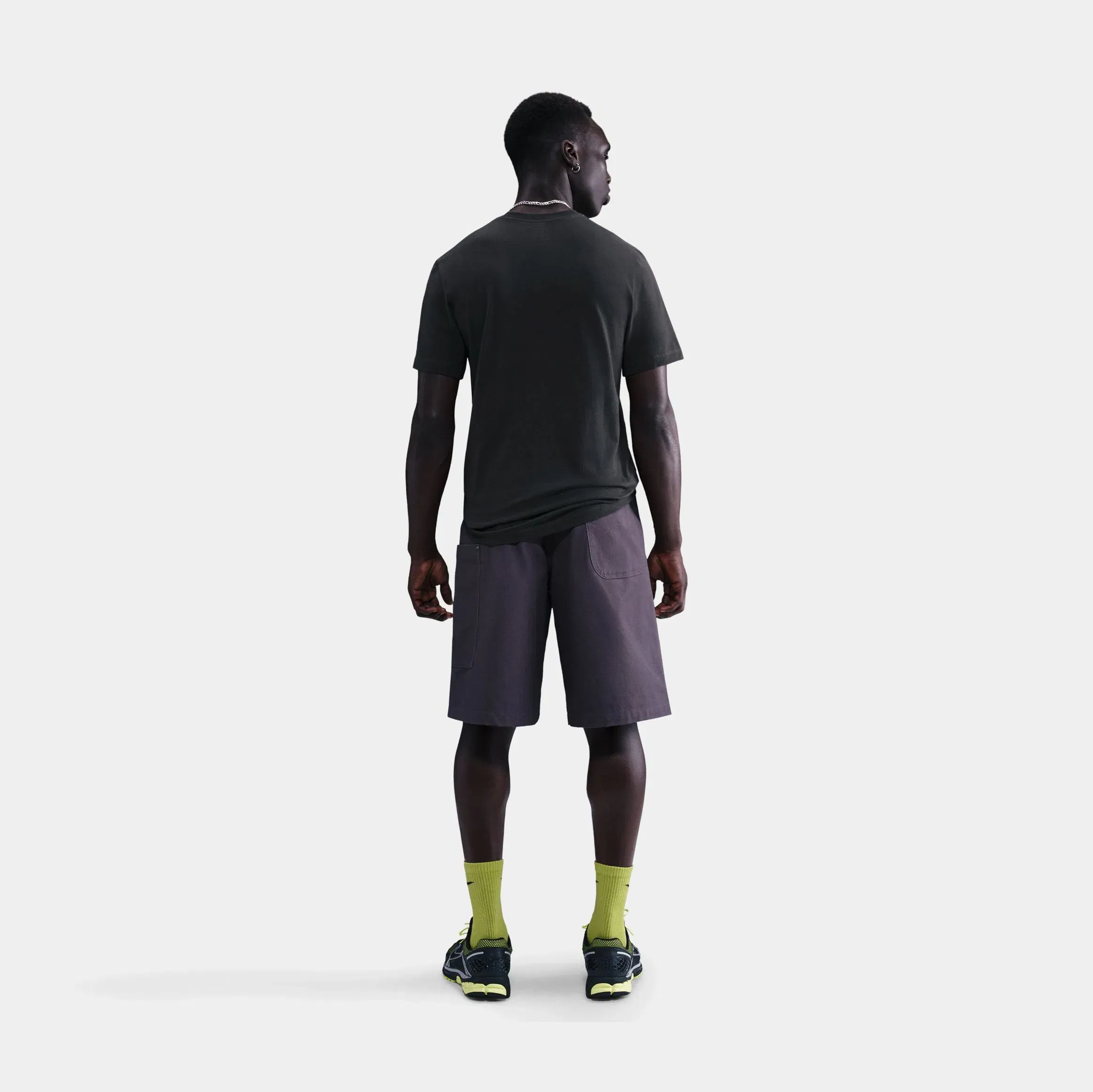 Nike NSW Victory Statue Mens Short Sleeve Shirt (Off Noir)