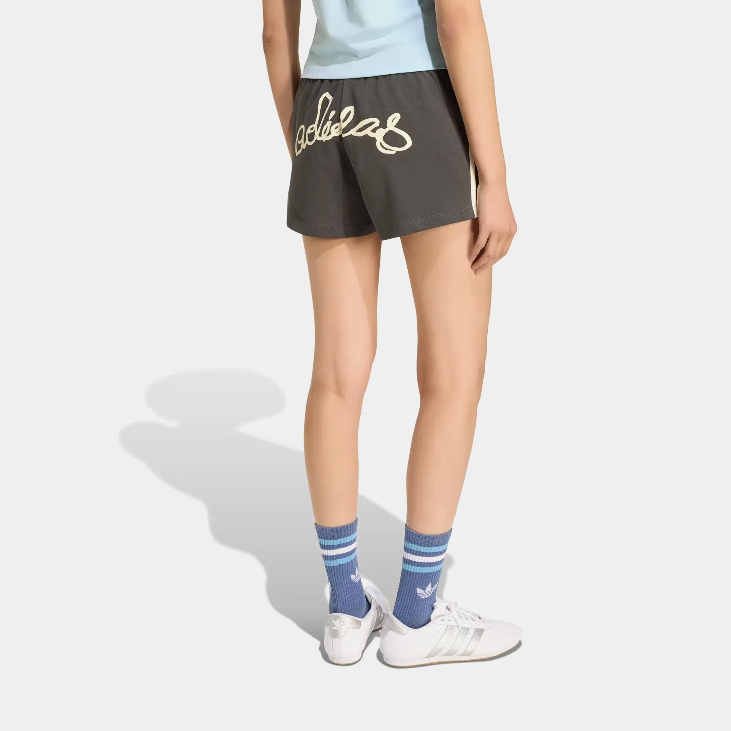 adidas Originals GFX Track Knit Womens Shorts (Utility Black)