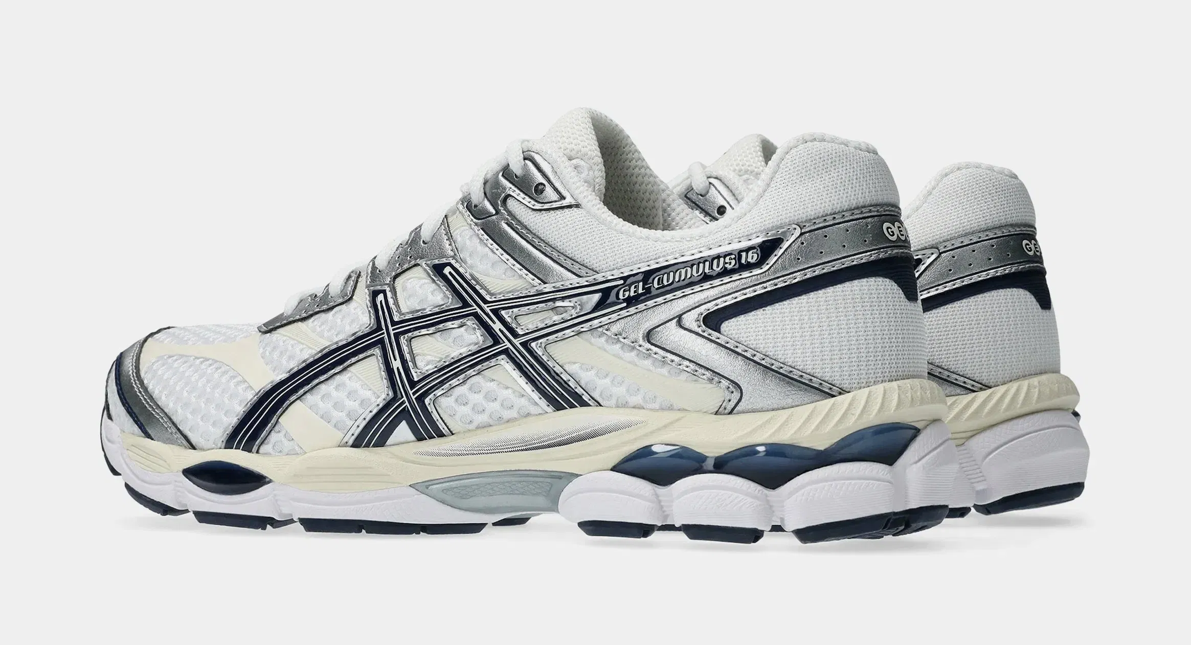 ASICS Gel Cumulus 16 Mens Running Shoes (White/Midnight)