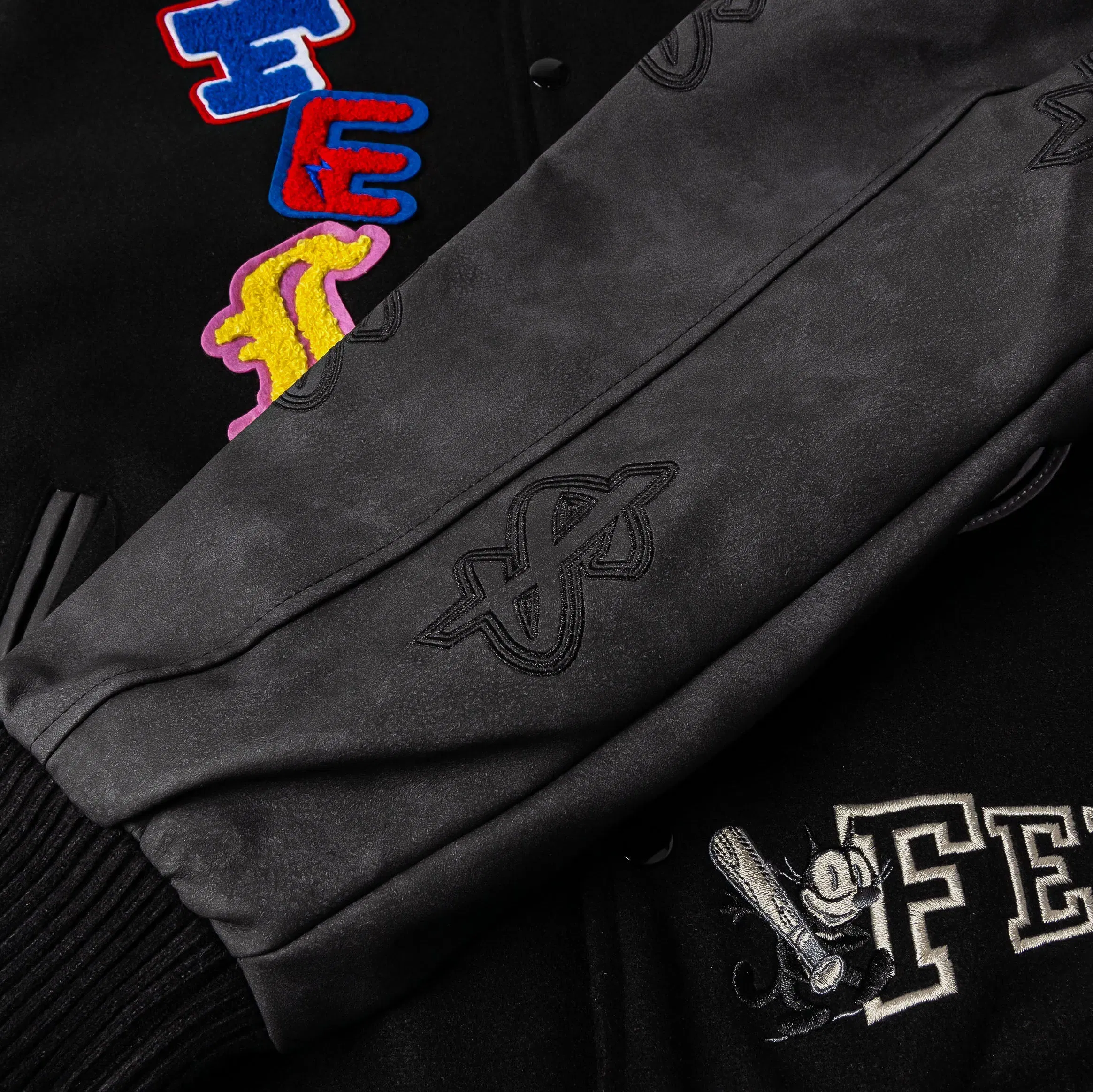 FELIX THE CAT X SP SP x Felix The Cat Dreaming Varsity Mens Jacket (Black)