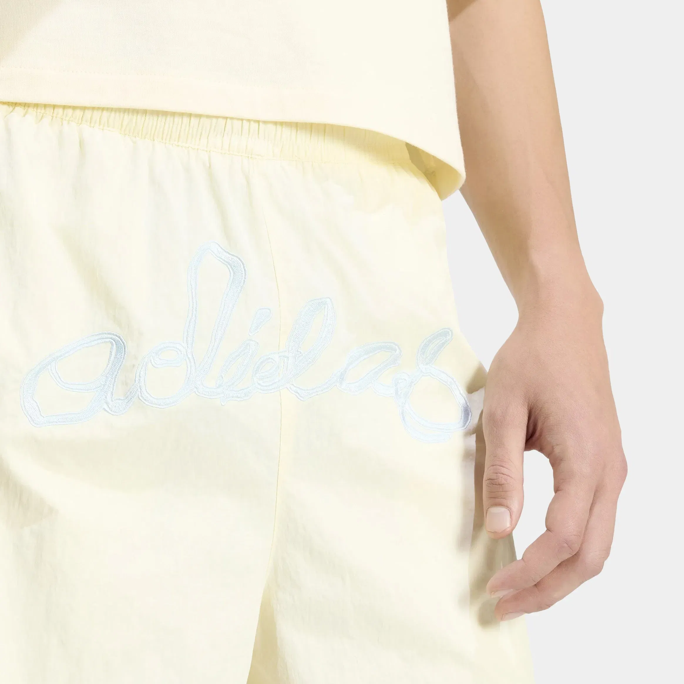 adidas Originals One World Graphic Woven Mens Shorts (Cream White)