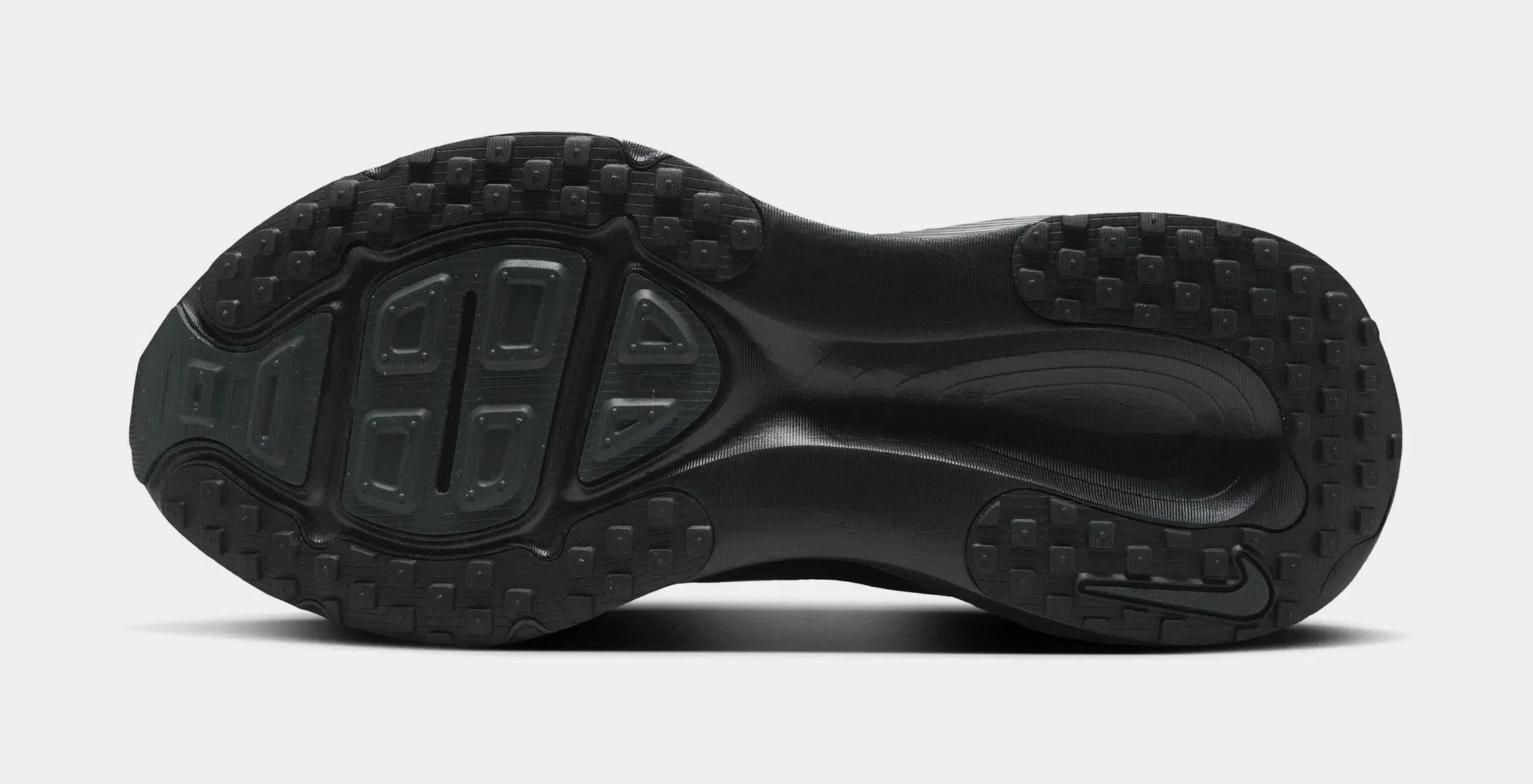 Nike Vomero 18 Womens Running Shoes (Black/Black/Dark Smoke Grey/Light Smoke Grey)