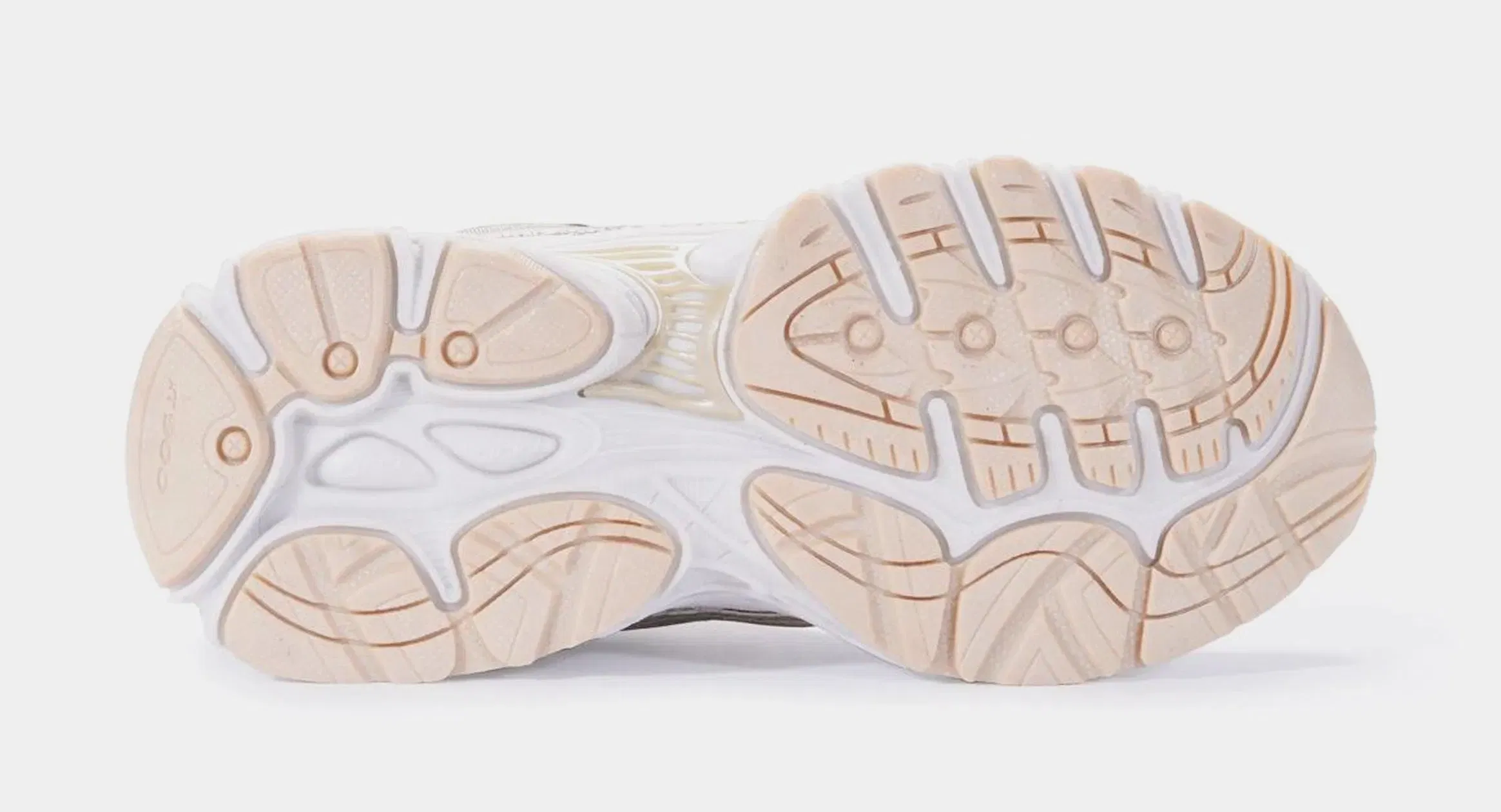 Saucony Kids Omni 9 Preschool Running Shoes (Champagne)
