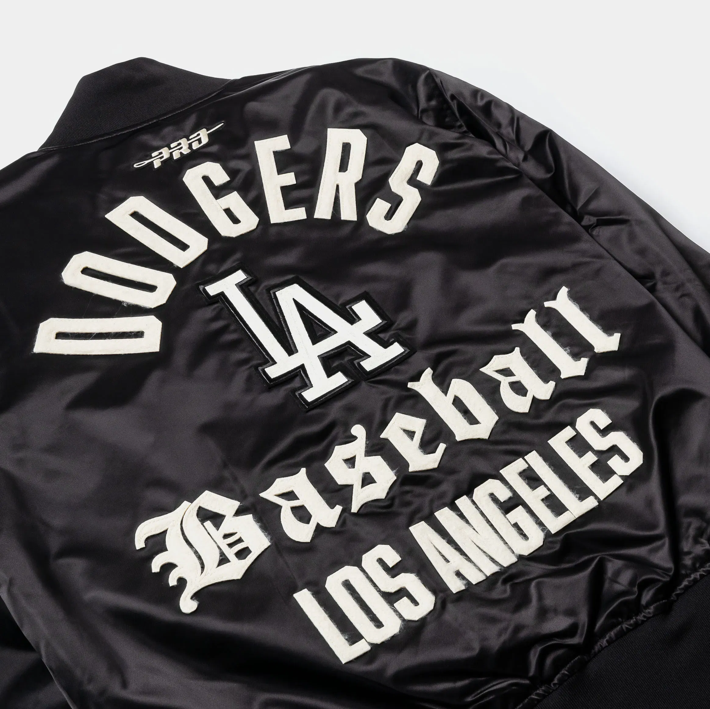PRO STANDARD Shoe Palace Exclusive Los Angeles Dodgers Originals Satin Mens Jacket (Black/White)