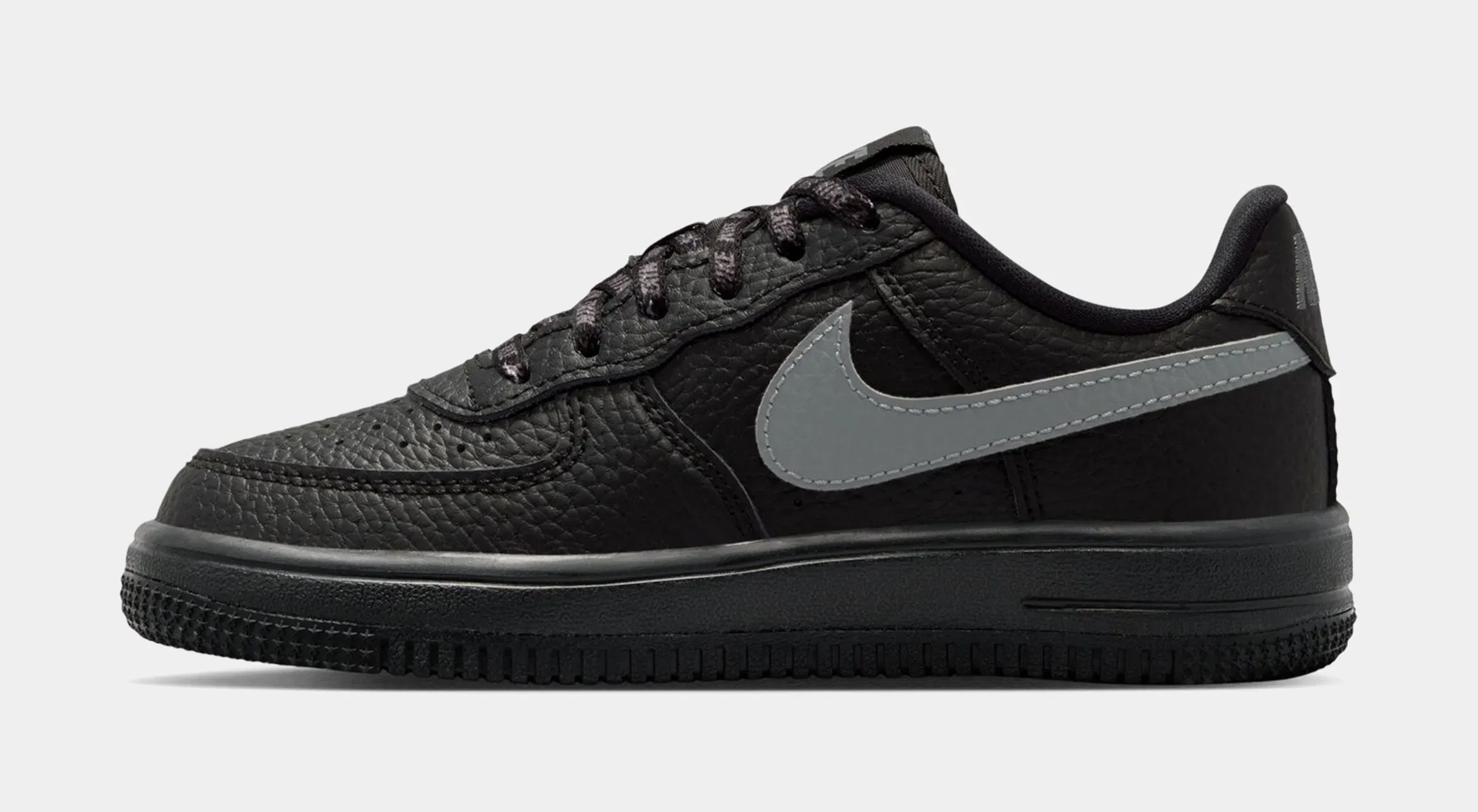 Nike Air Force 1 Low Preschool Lifestyle Shoes (Black/Smoke Grey)