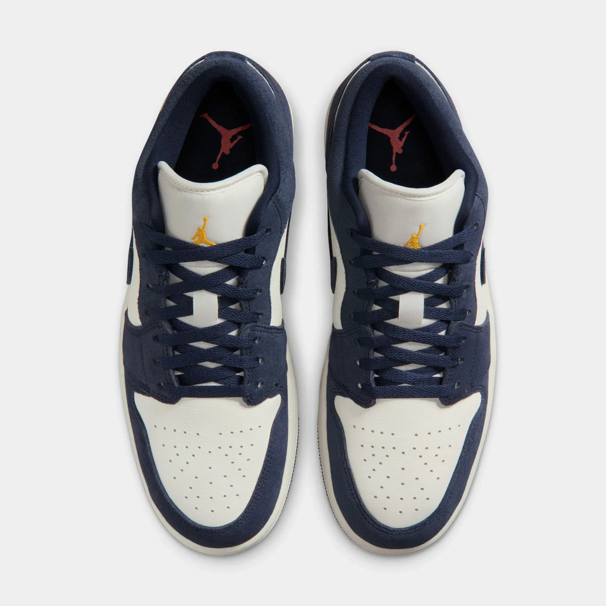 Air Jordan 1 Low SE Mens Lifestyle Shoes (OBsidian/Obsidian/University Gold)