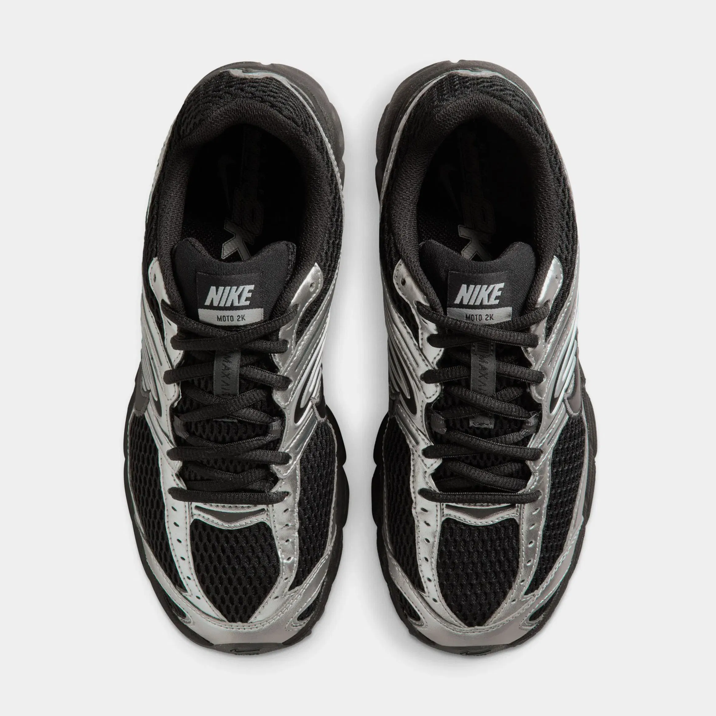 Nike Air Max Moto Womens Running Shoes (Black/Silver)